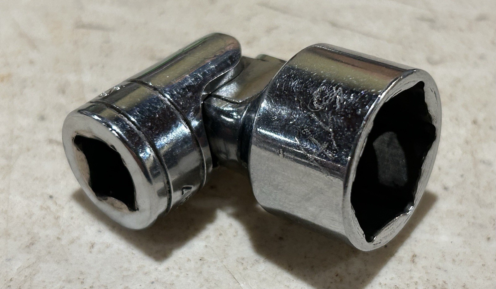 Snap-on Tools USA Swivel Socket FS24 3/8” Drive 3/4″ 6PT 6 Point