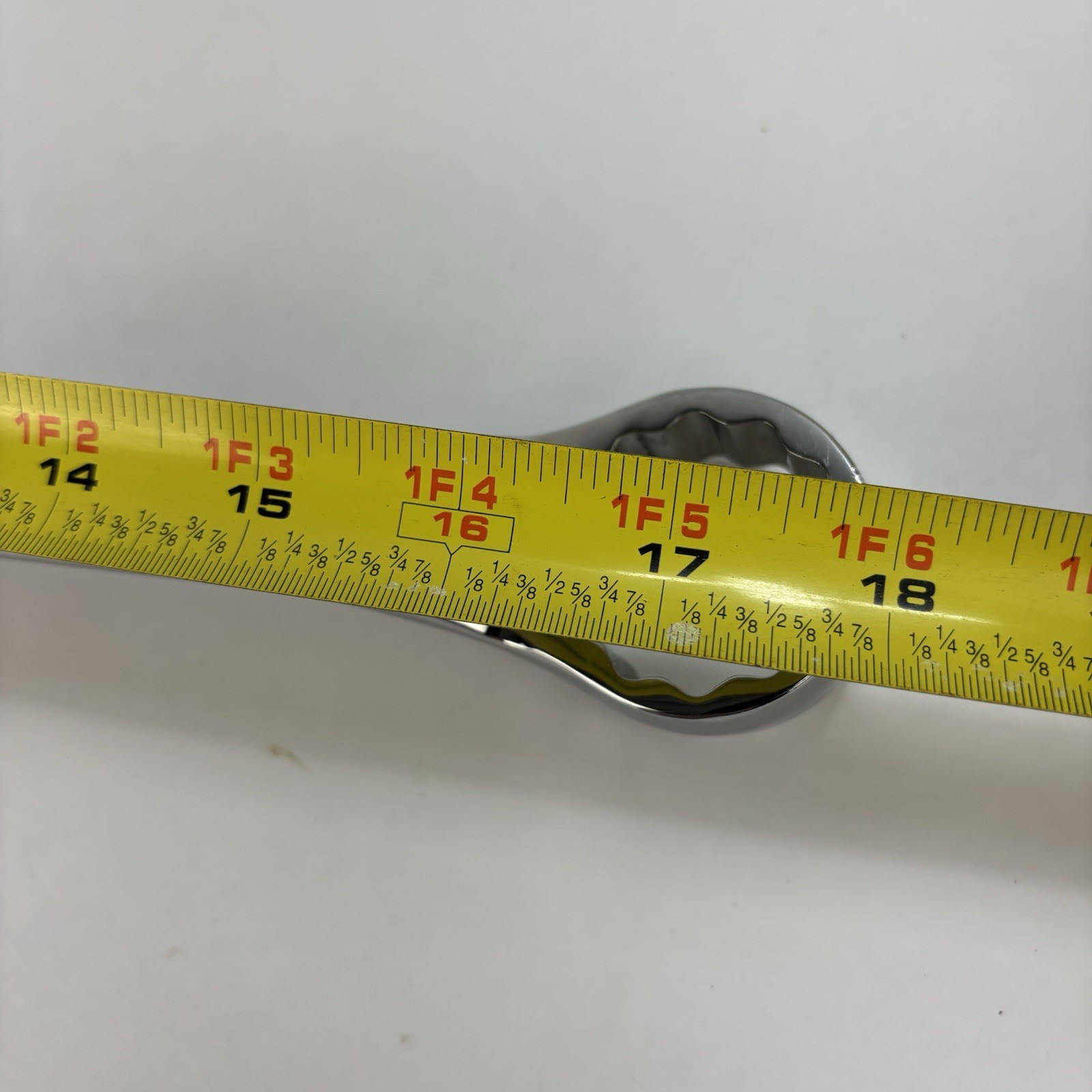 Snap On Tools XB4042A 1-1/4″ X 1-5/16″ 12 Point SAE 10* Offset Box End Wrench