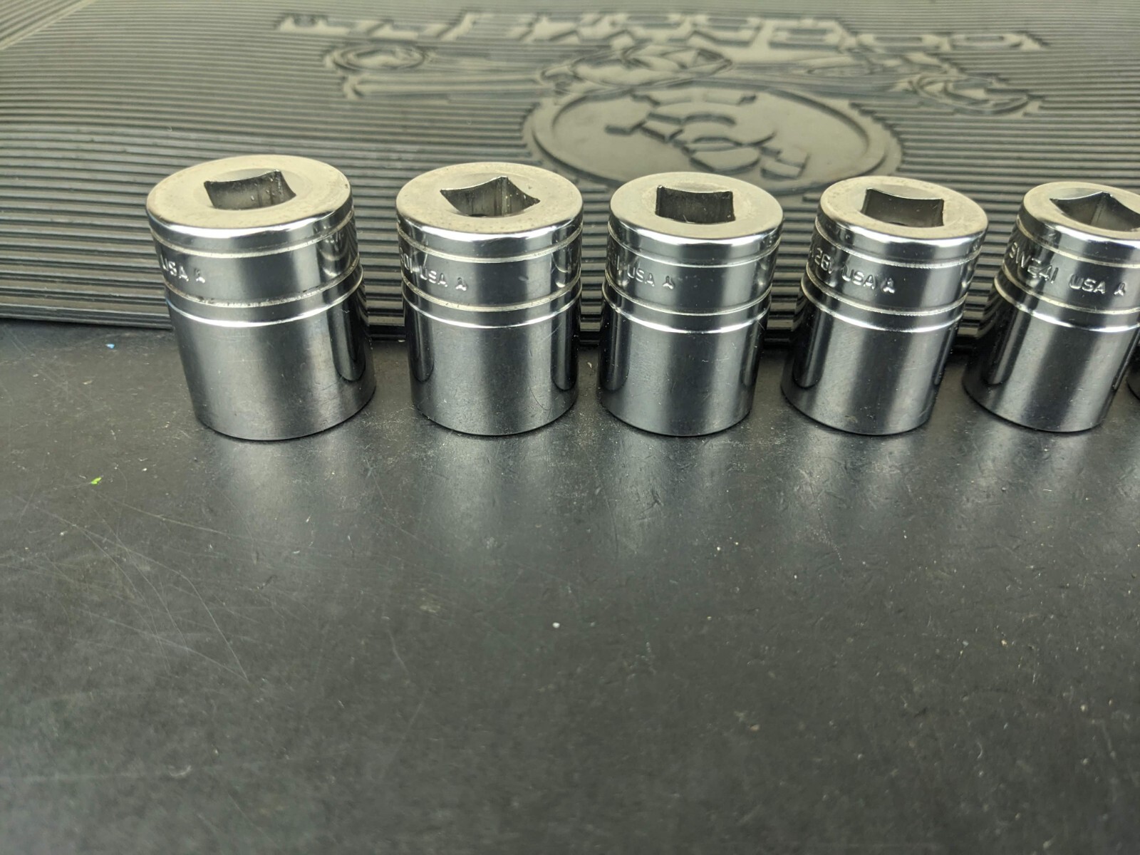 #av827 Snap-On Set 1/2″ Drive Socket Set 9/16″ to 1” SAE SW Series 12 Point