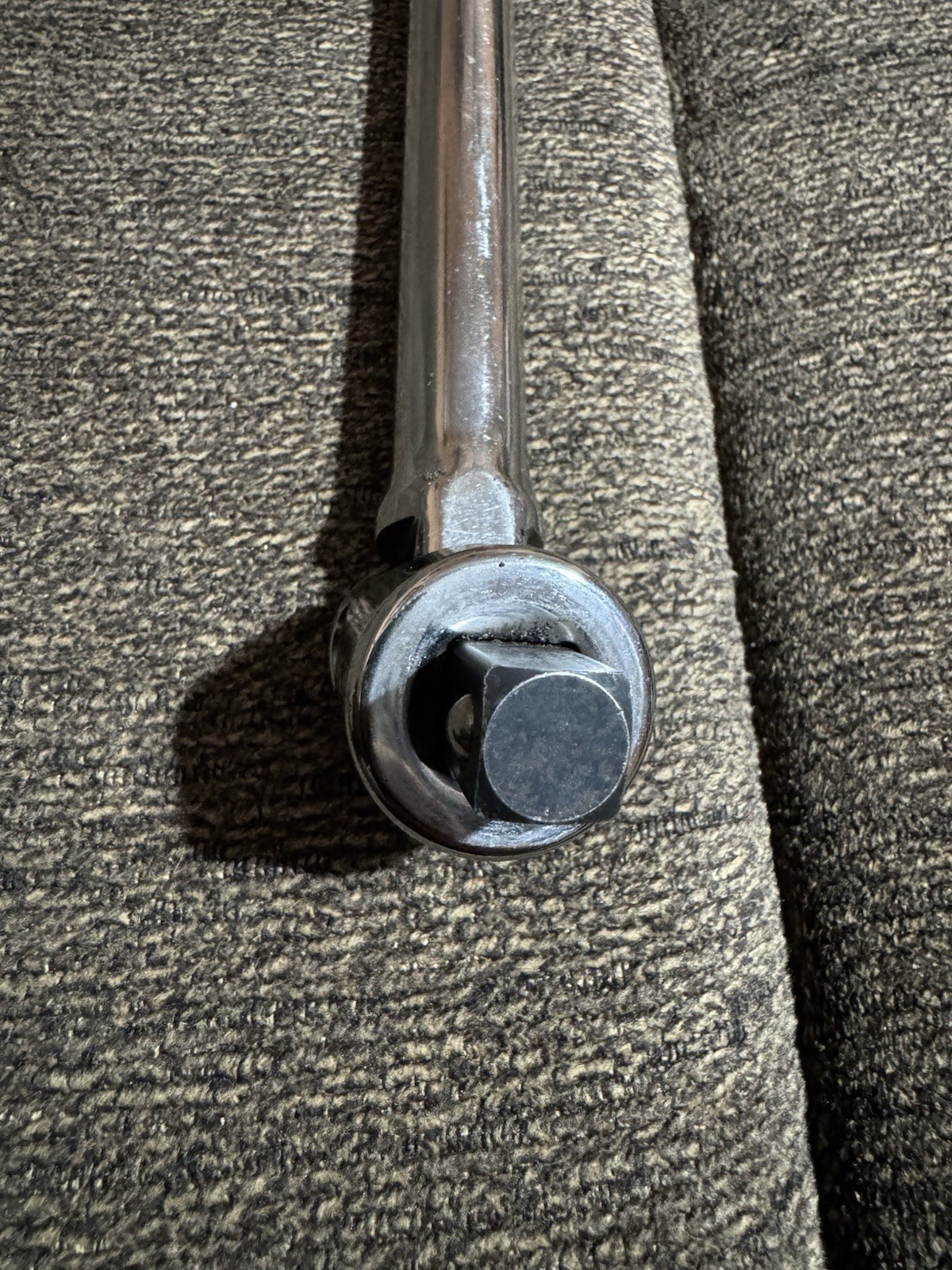 Snap-On SN36 1/2″ Drive 36″ Standard Handle Long Breaker Bar