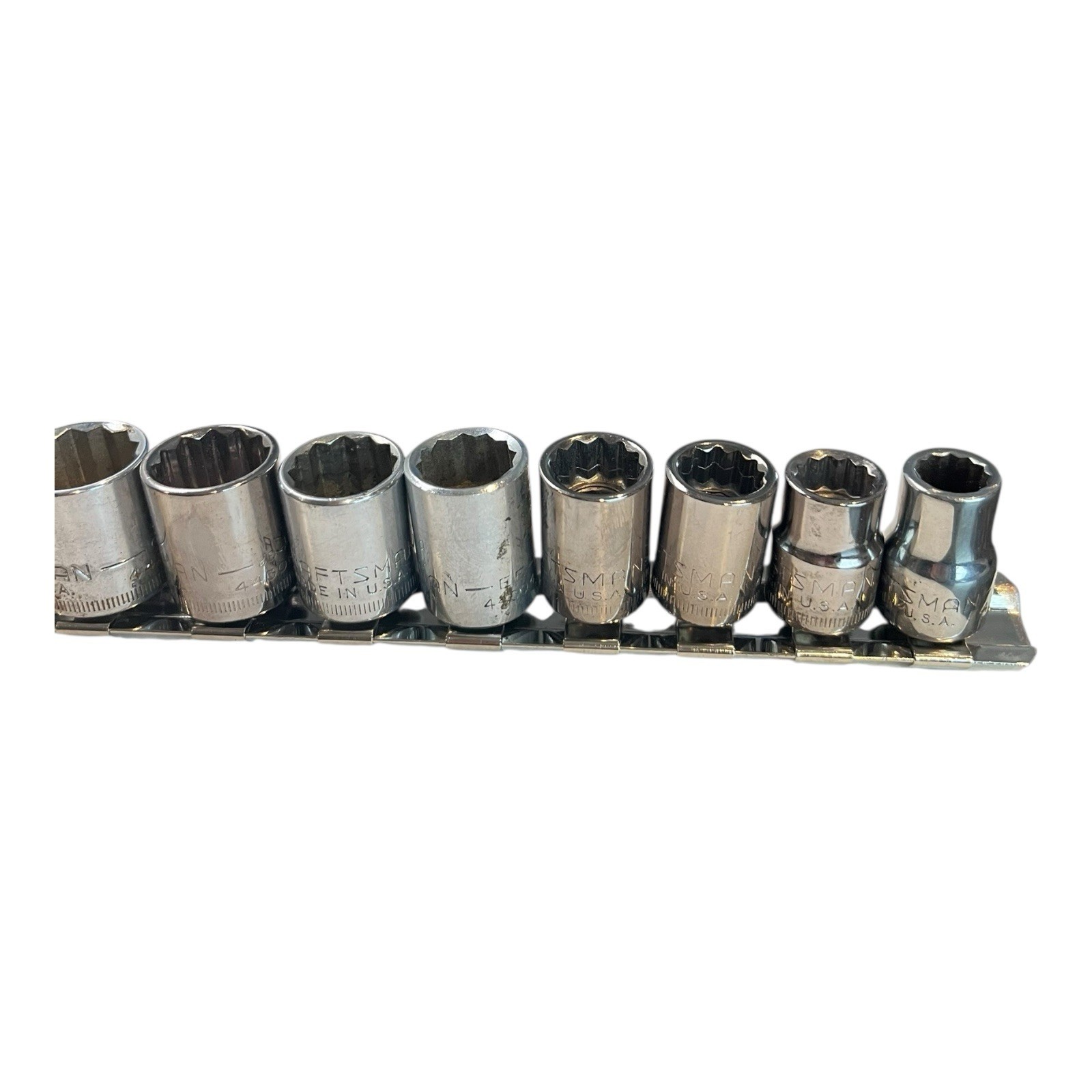 CRAFTSMAN 11-Piece, 3/8″ Drive, 12 Point, METRIC Shallow Socket Set 9-19mm USA