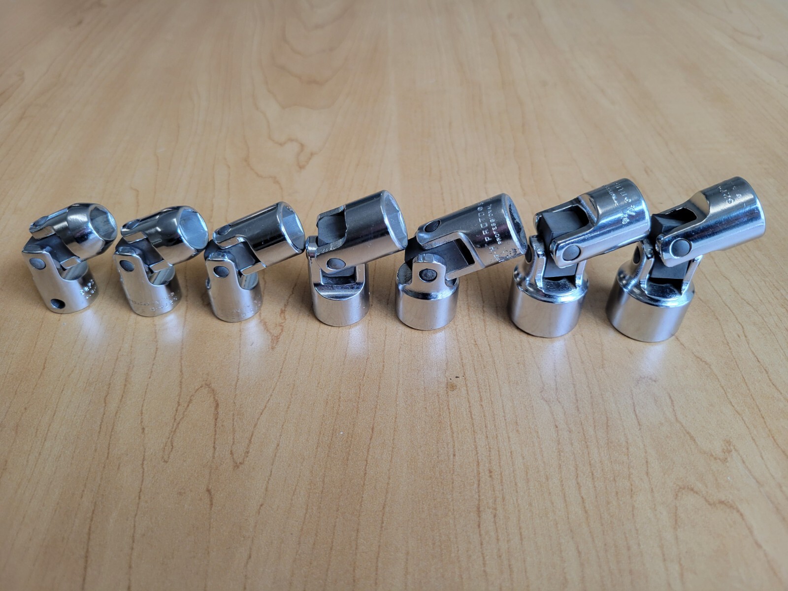Proto 7 Piece 3/8″ Drive 6 Point SAE Universal Joint Socket Set 3/8 through 3/4