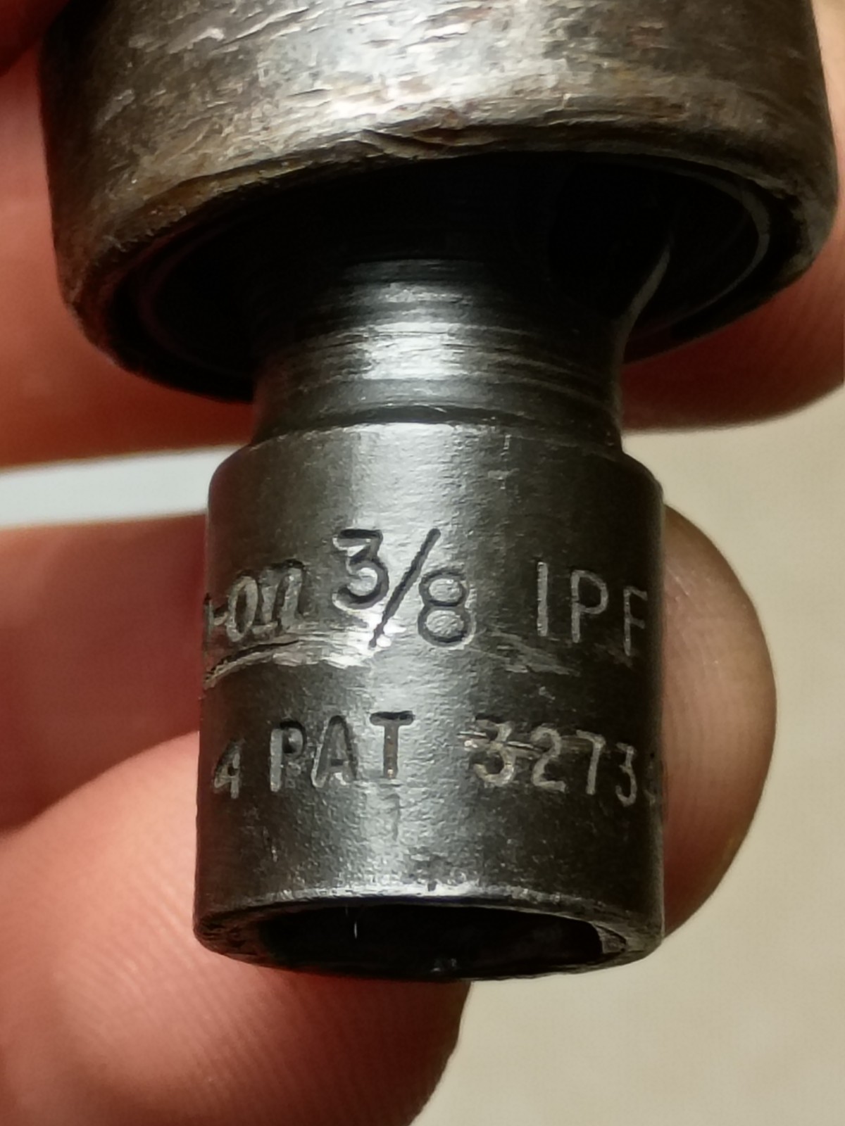 Snap-On Tools IPF12 3/8″ Drive 3/8″ SAE Industrial Impact Swivel Socket