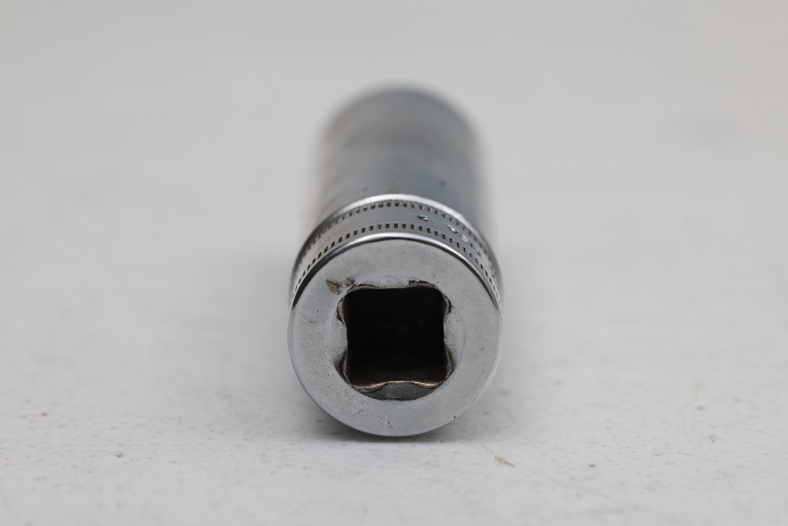 Snap-On SFSM17 17mm Deep flank drive 3/8″ Socket 6 Point chrome snapon metric