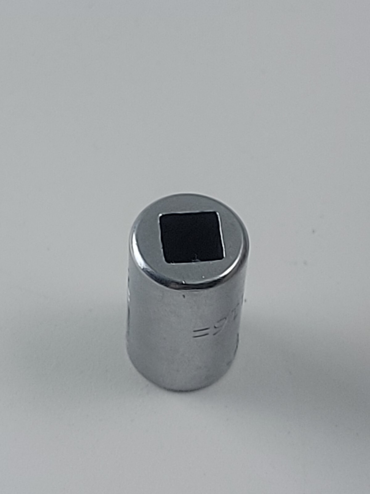 Mac Tools USA M116 11/32″ SAE Shallow Socket 6 Point 1/4″ Drive Chrome Finish