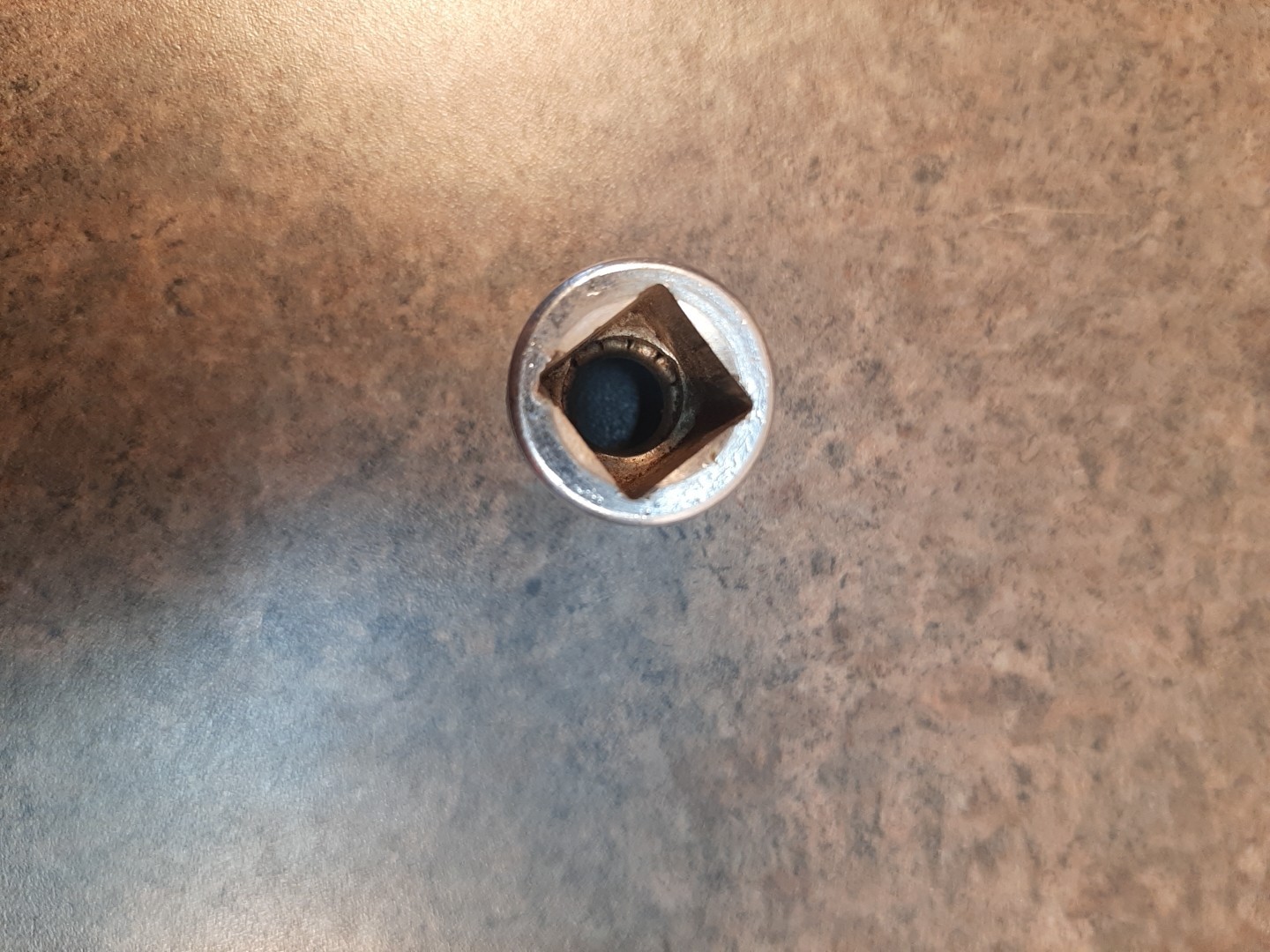 Snap-on 3/8″ Drive 3/8″ SAE Shallow 12 Point Socket F121 USA