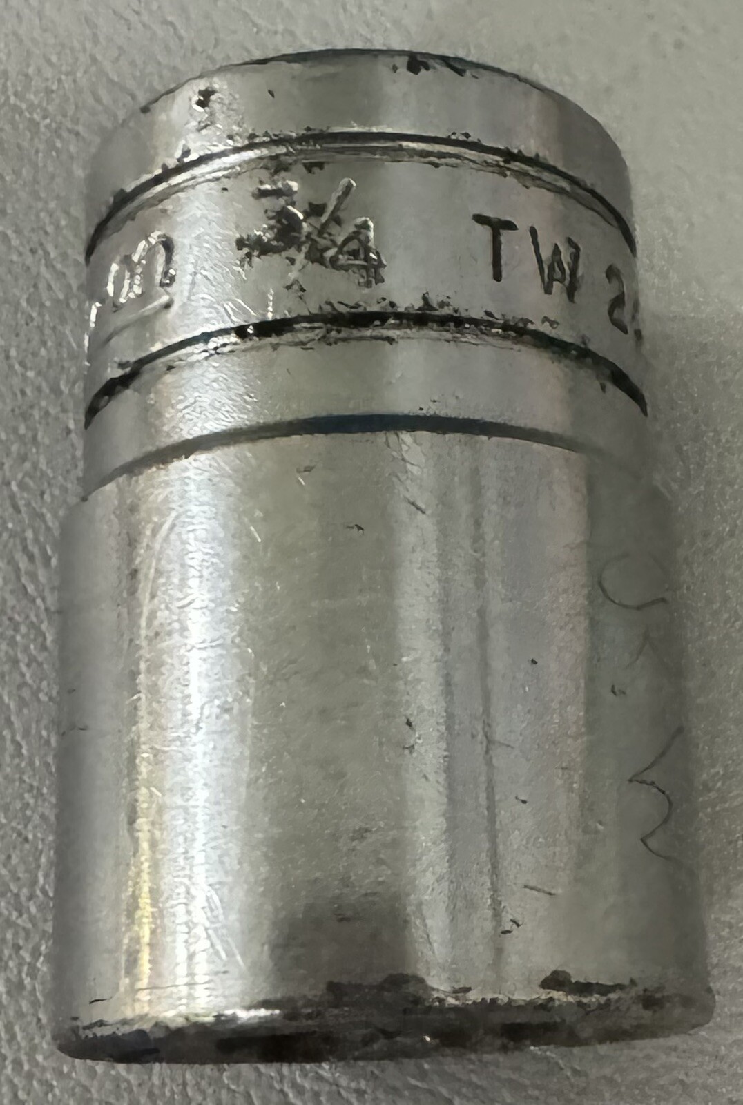 Snap-on Tools USA TW241 1/2″ Drive size 3/4″ SAE 6 Point Shallow Chrome Socket