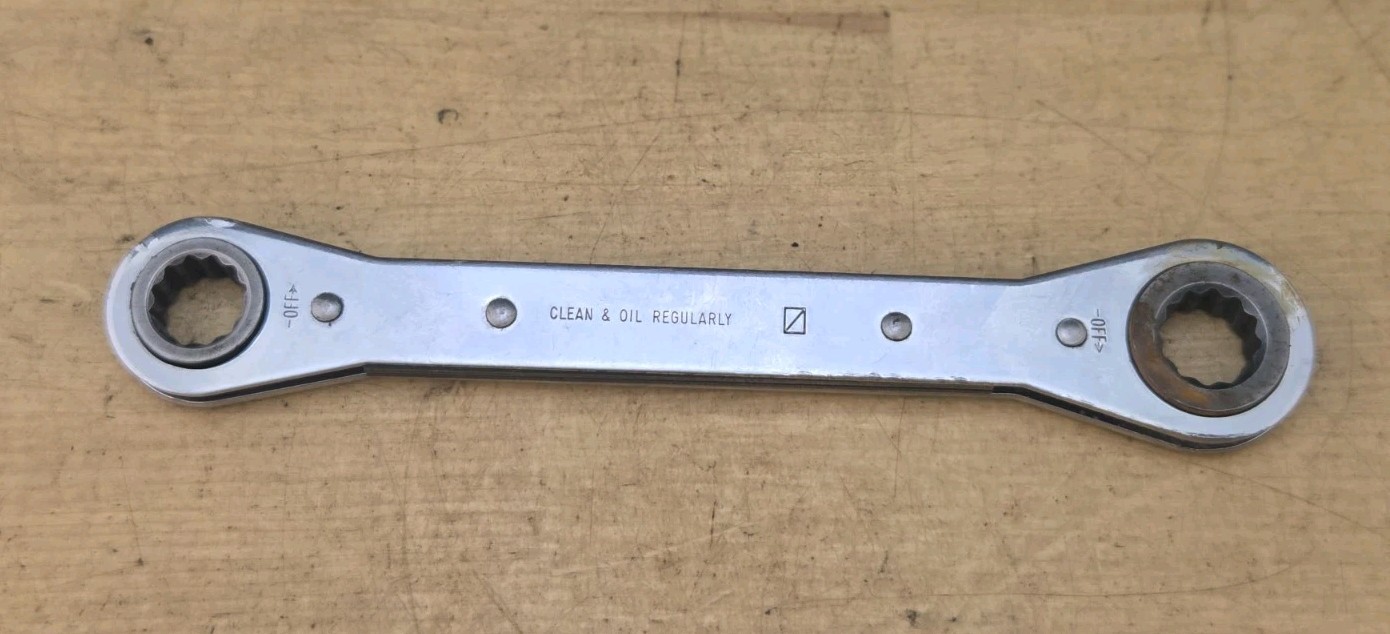 Snap On RBM1415C – 14mm X 15mm Flat 12 Pt Ratcheting Double Box End Wrench