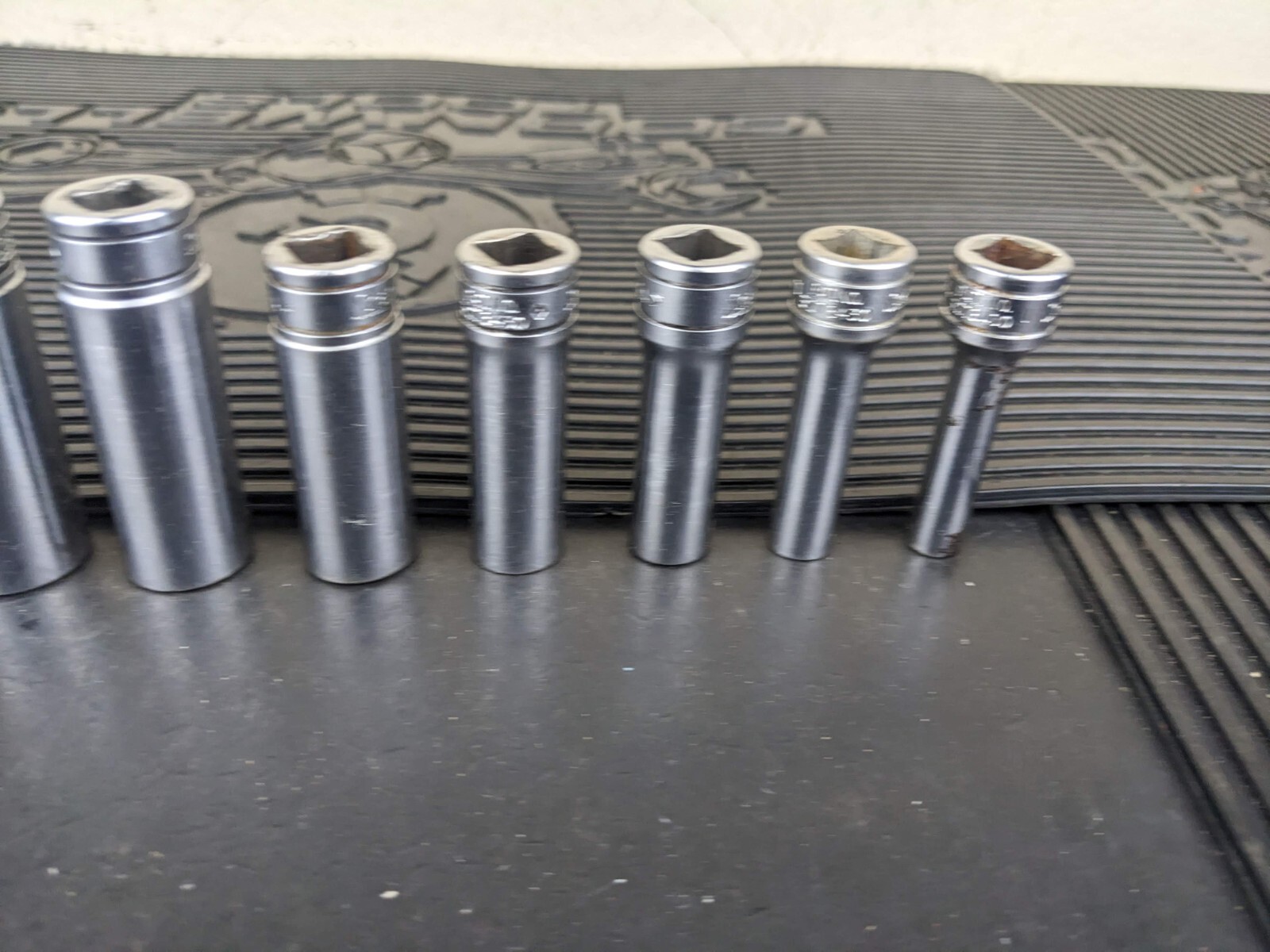 #bg232 Snap on Tools 211SFSY 3/8″ Drive Deep Chrome Socket Set Socket Set