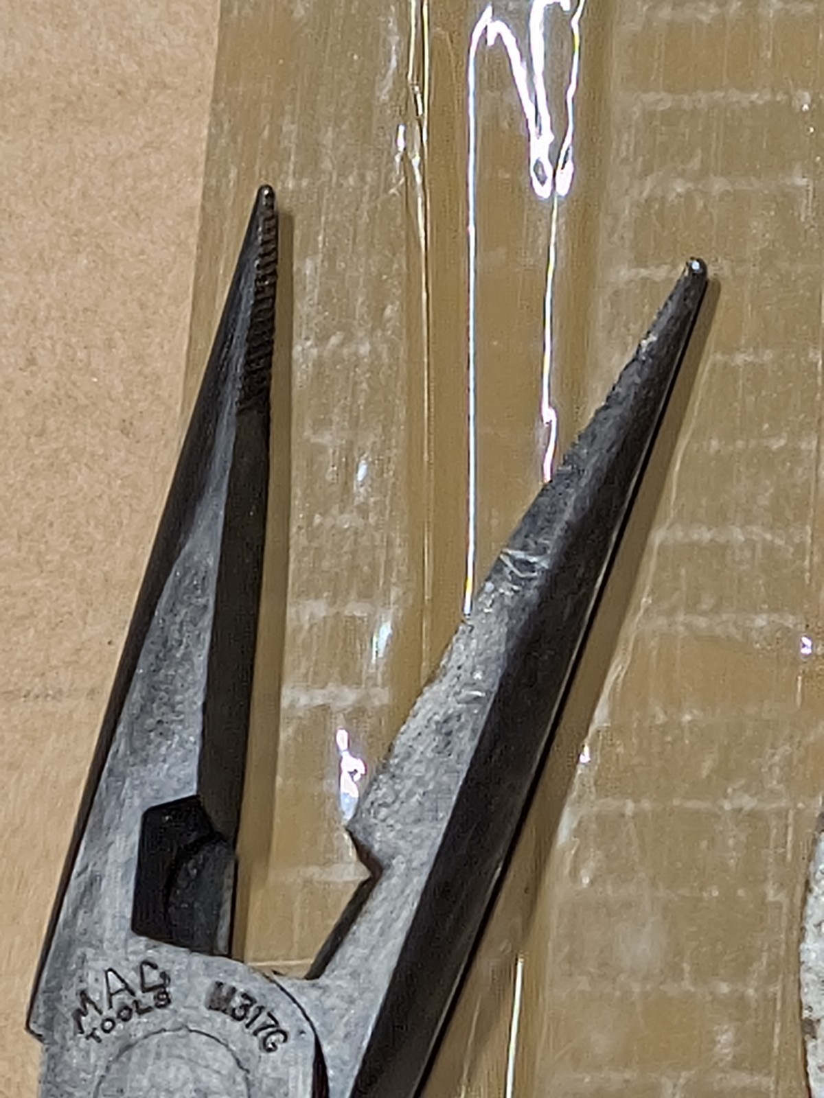 Lot of 4 MAC Tools USA Pliers Needle Nose Side Cutters M437G M526G M317G