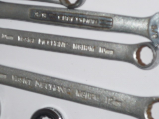 Lot of 23 wrenches, open and box end , Craftsman, SK, Master Mechanic & more.