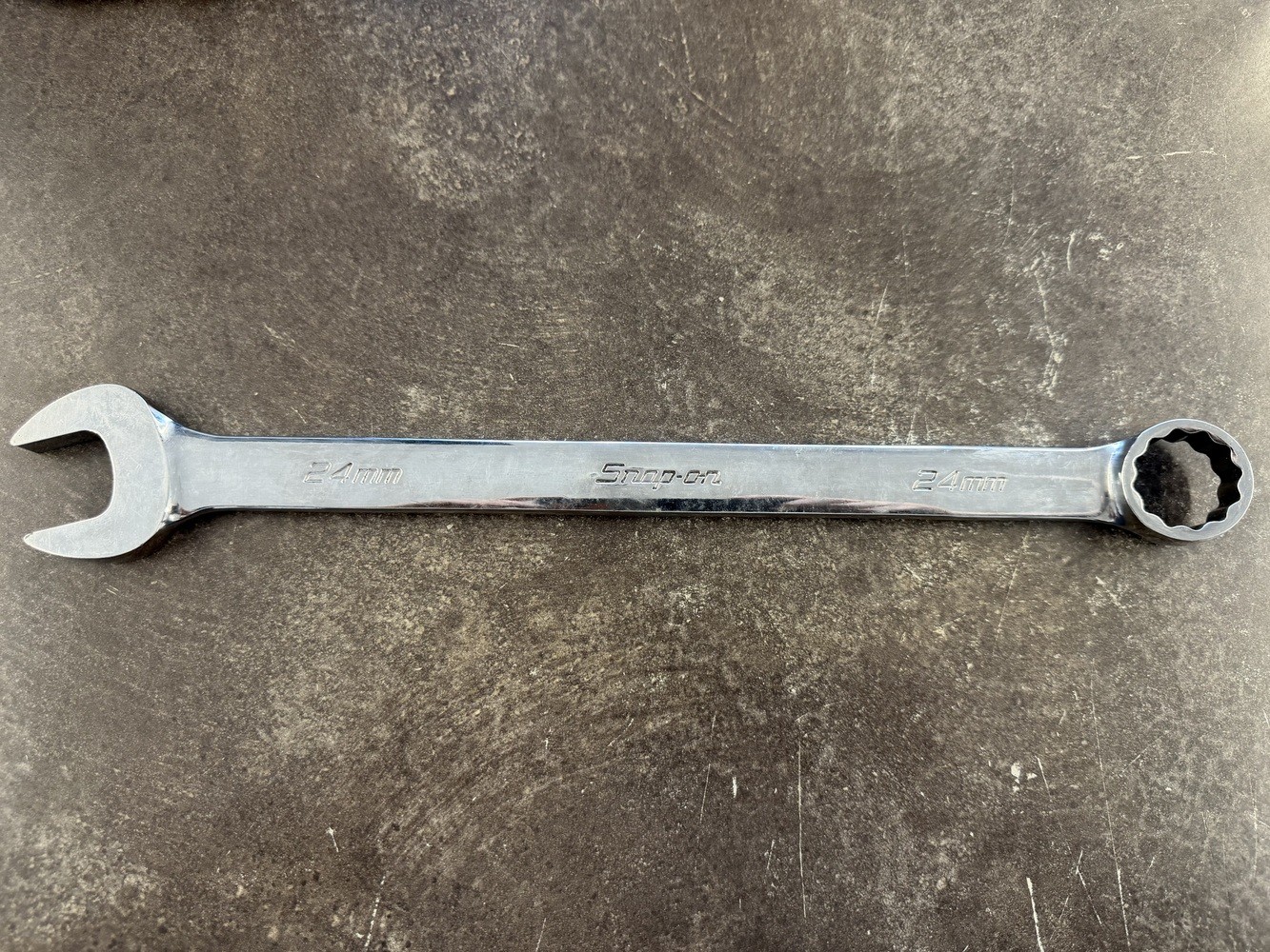 Snap-On 24mm 12-Point Metric Combination Wrench USA OEXM240B (1115675)