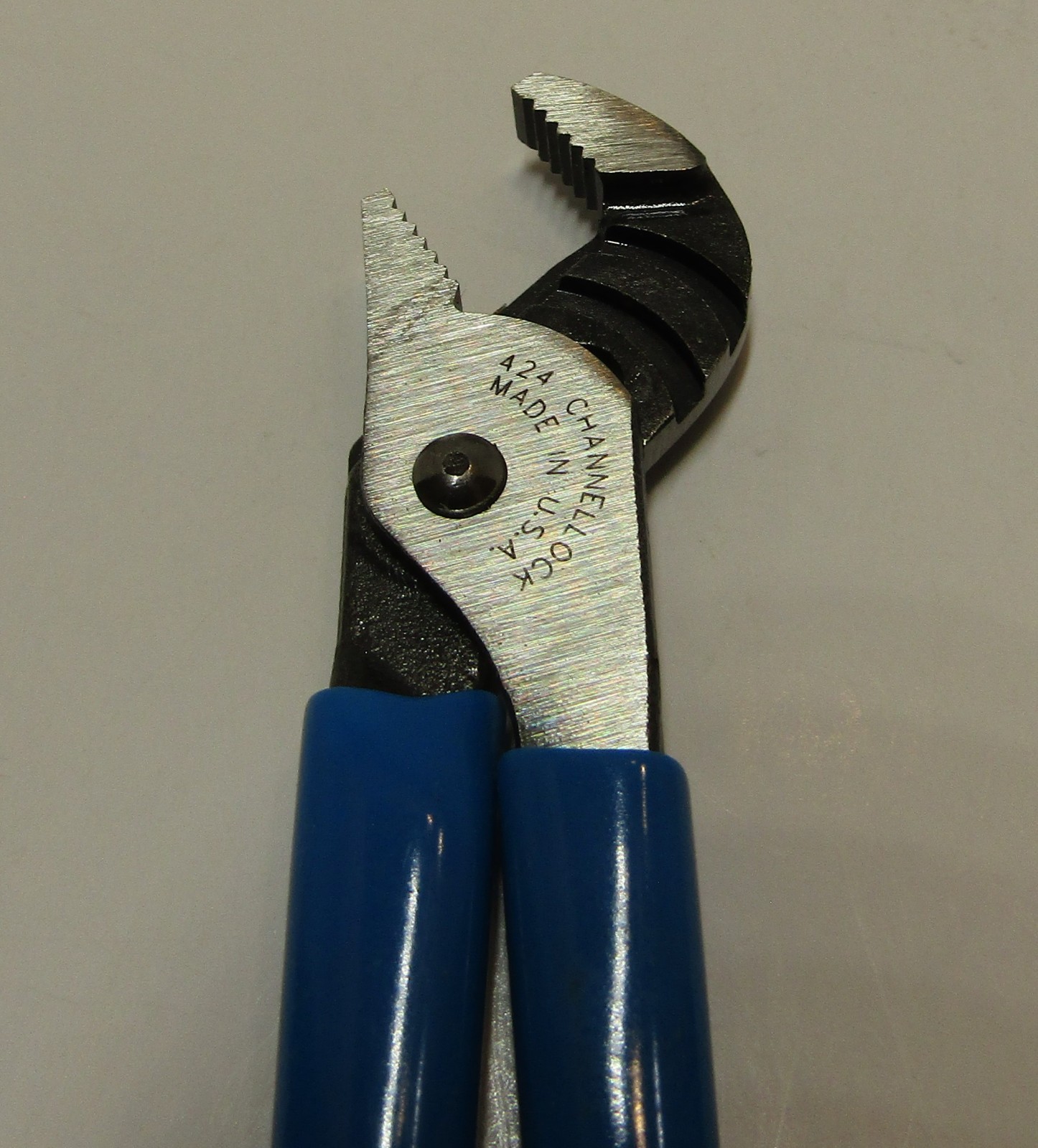 *Channellock* 424 – 3 Position – Tongue & Groove Adjustable Ignition Pliers USA