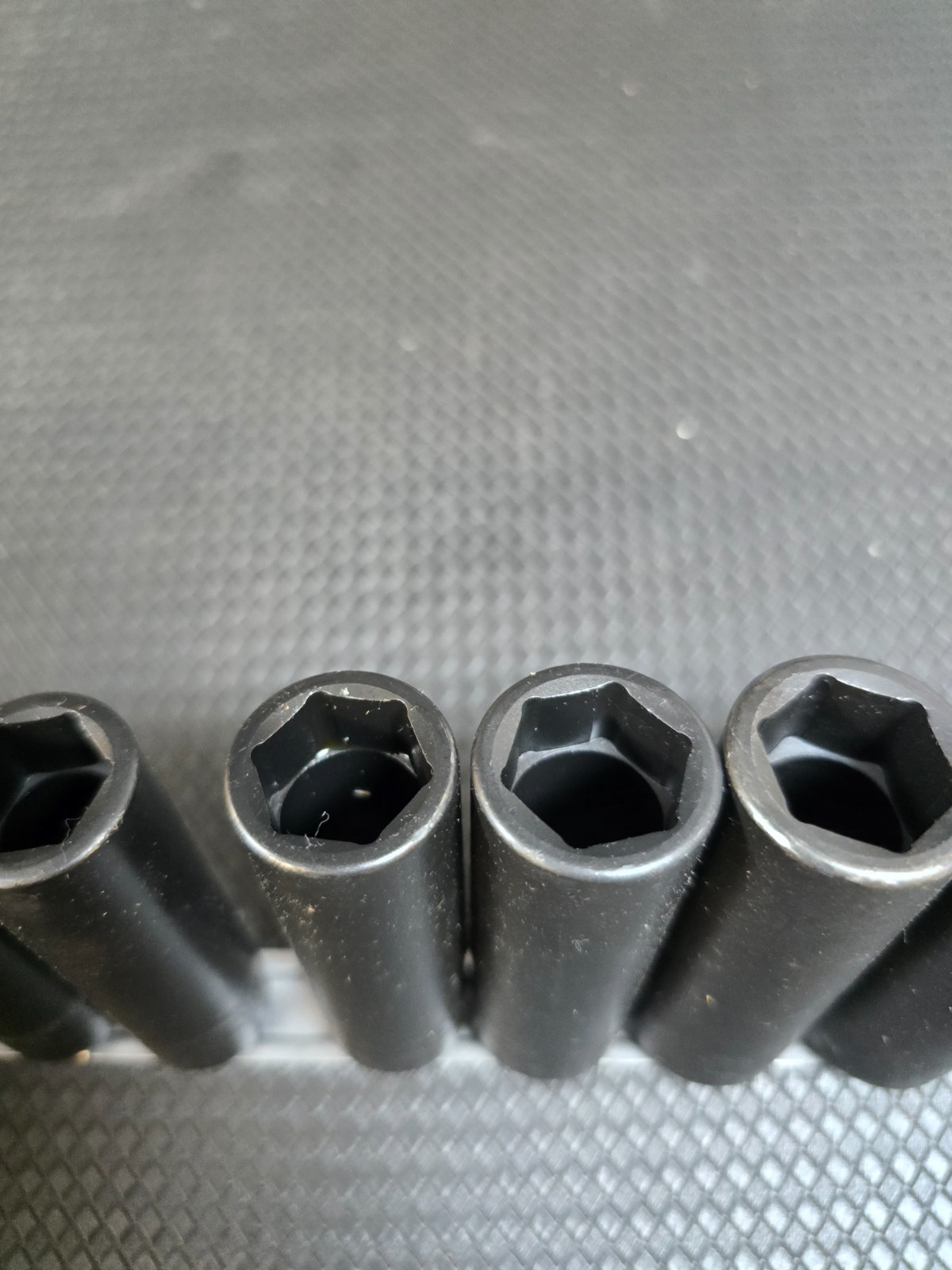 CAT 11pc 1/2″ Drive Metric Deep Impact Socket Set 214-6643 Snap On