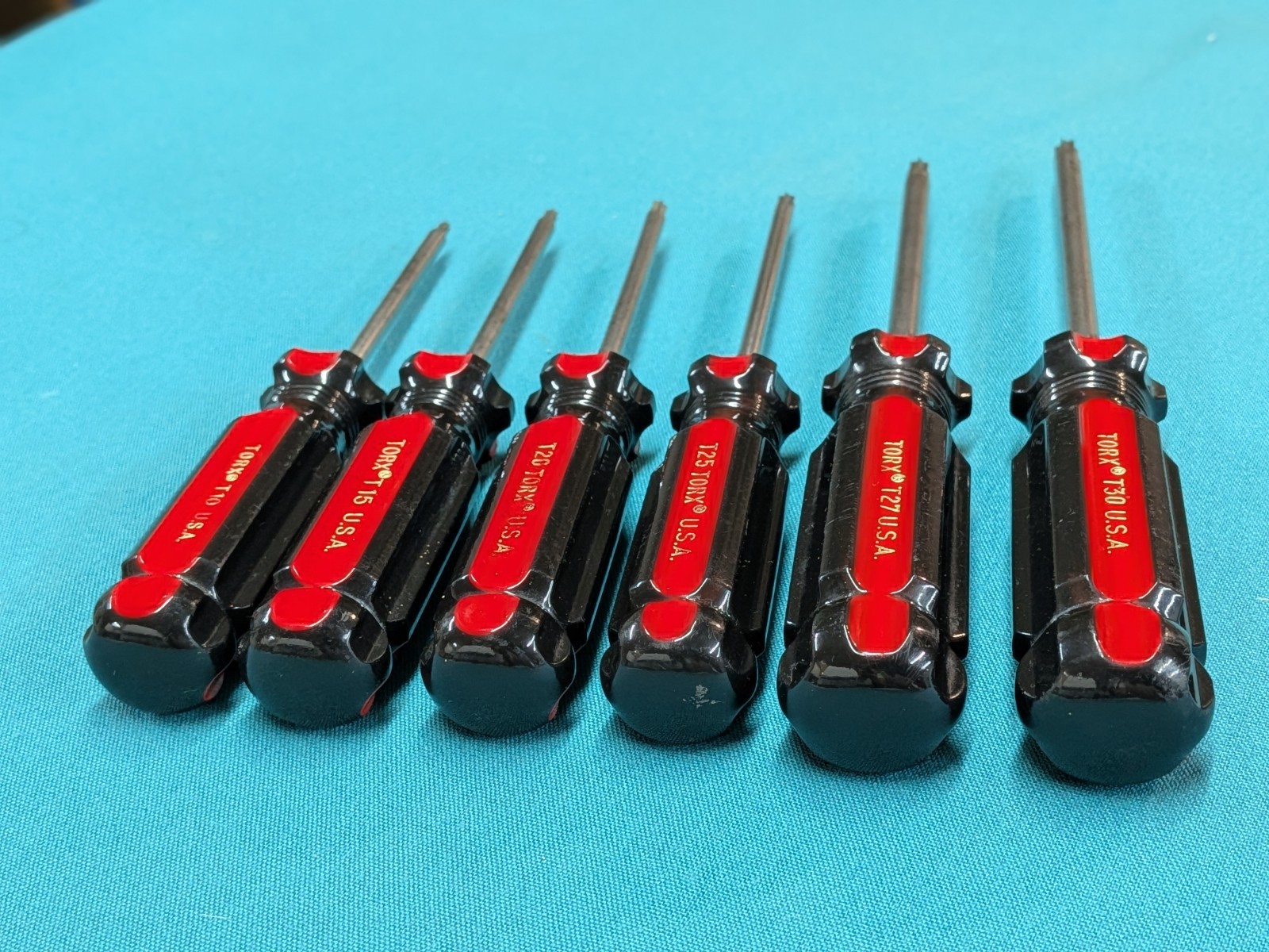 Vintage TORX ® USA 6pc Classic Screwdriver Collection T10 to T30 Red & Black VGC