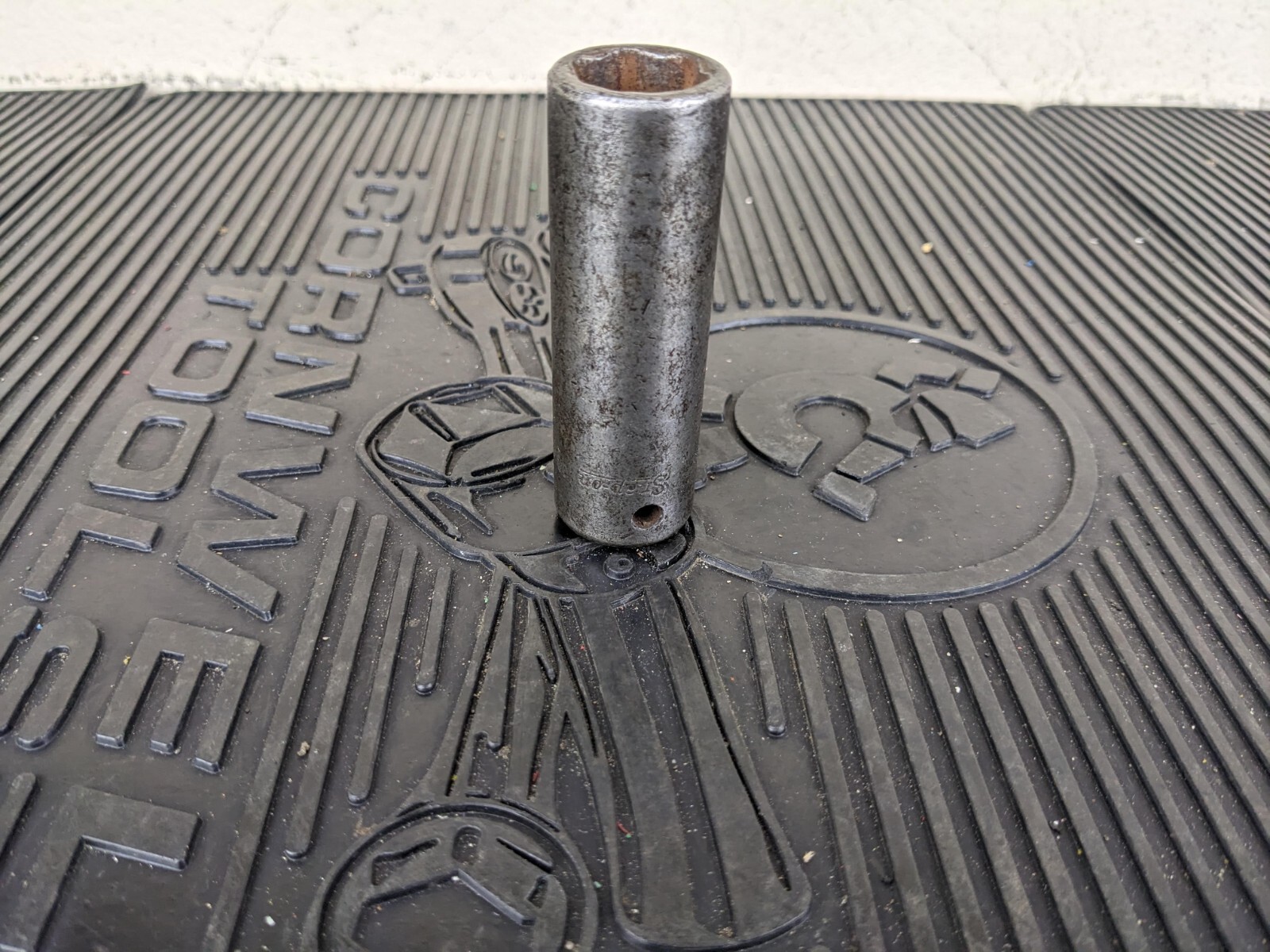 #ak800 SNAP ON TOOLS CANADA SIM220 11/16″ 6 POINT 1/2″ DRIVE DEEP IMPACT SOCKET