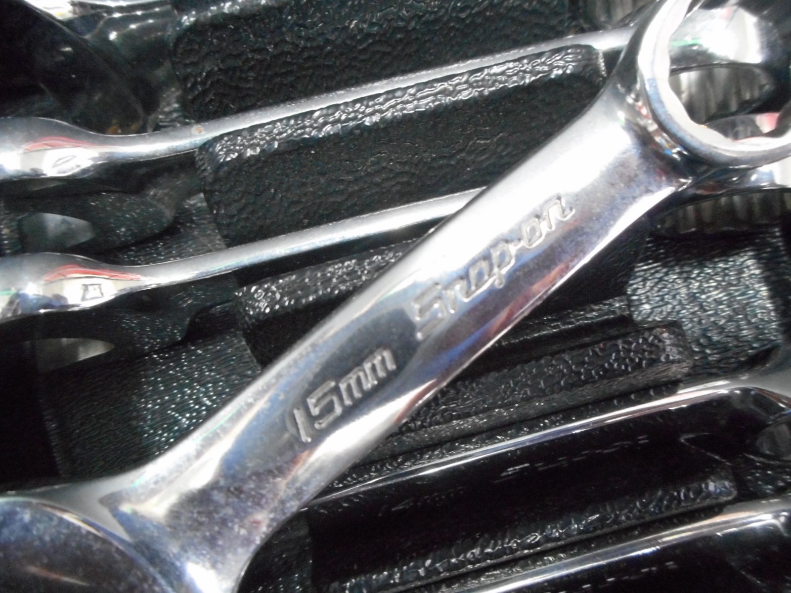 Snap-on OXIM710B 10pc 12-Pt Metric Midget Stubby Combination Wrench Set M10-M19
