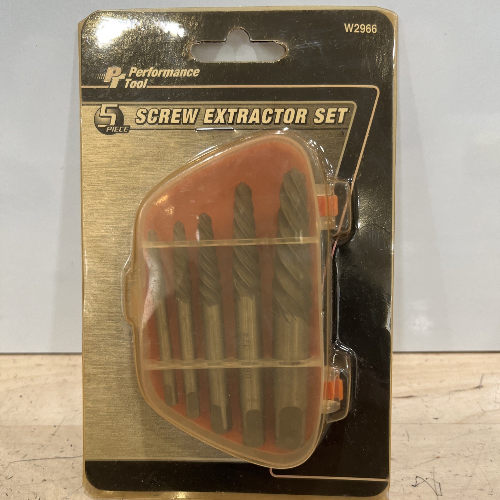 PERFORMANCE TOOL W2966 SCREW EXTRACTOR SET 5 PIECE UPC: 039564139666