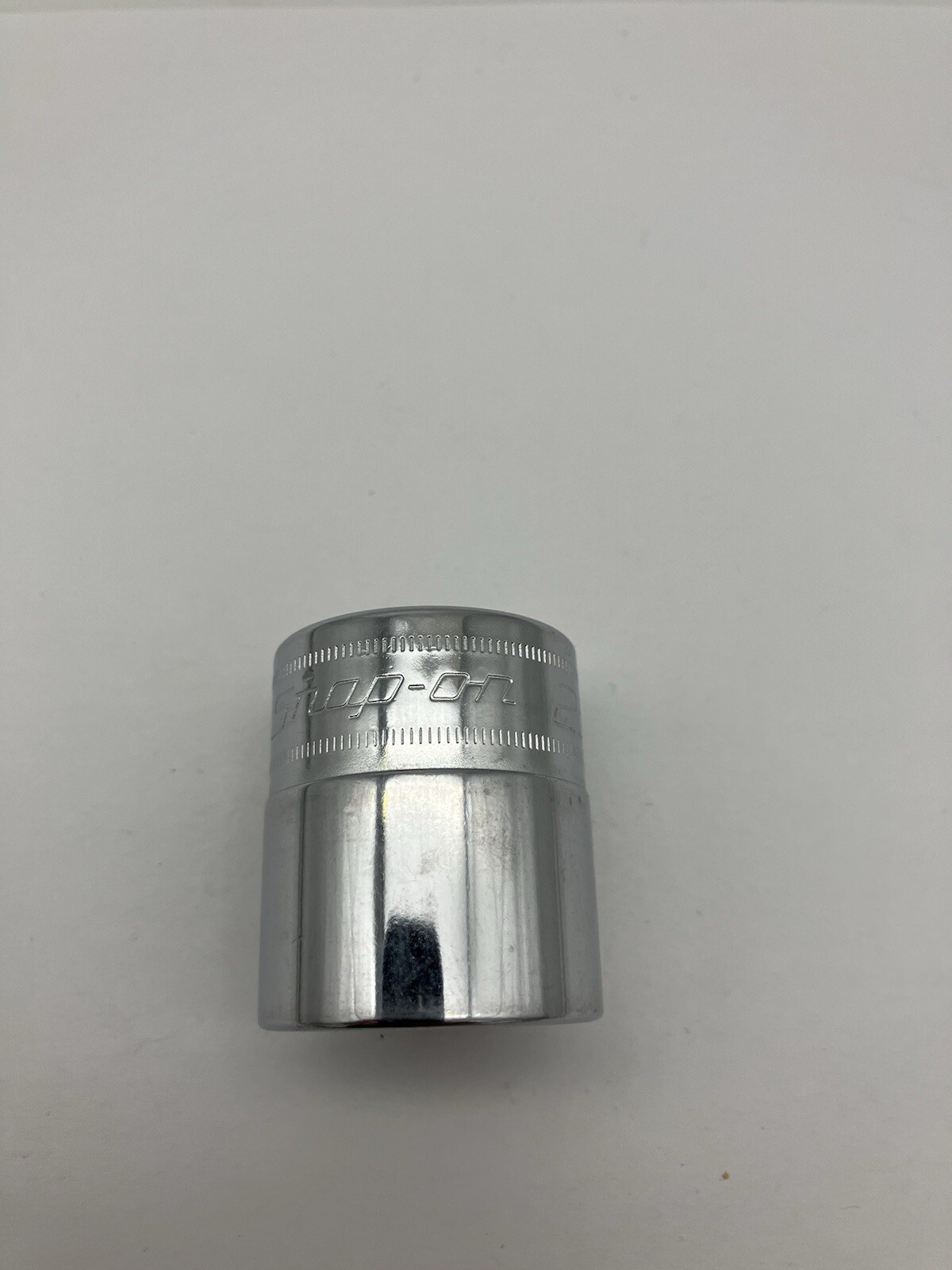 Snap-on Tools SWM251 1/2″ Drive 25mm Metric 12 Point Shallow Socket USA
