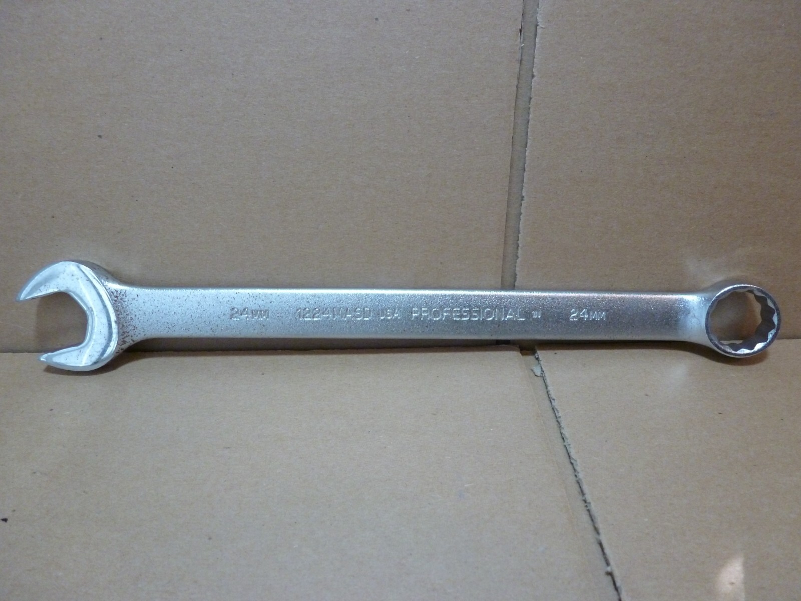 Proto Professional Anti Slip 24mm Open& 12 point Box Combination Wrench 1224MASD