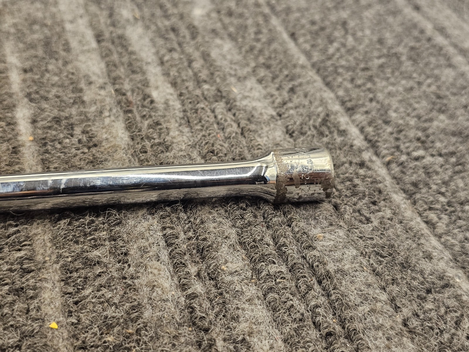 Duralast 3/8in Drive 24in Extension Bar 52-126 Chrome