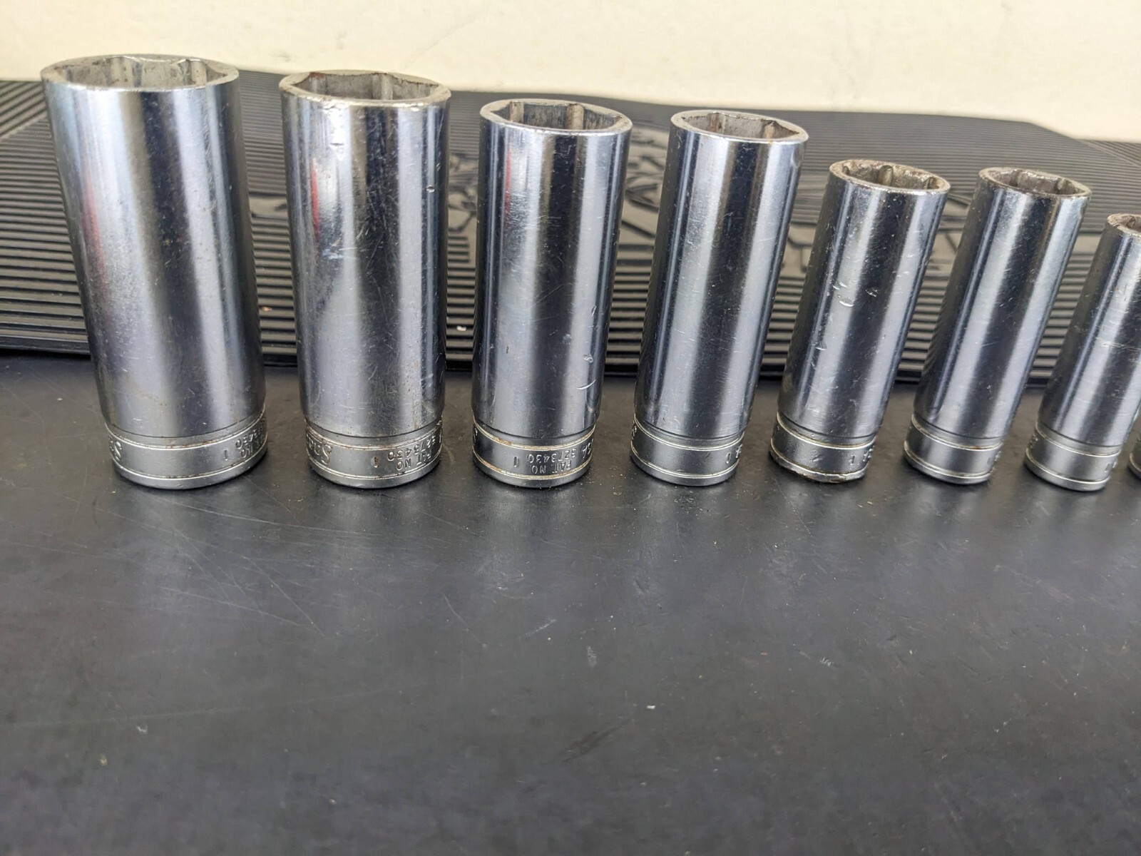 #az527 Snap On 3/8″ Drive 11 Pc SAE Deep 6 Pt Socket Set 211SFSY 1/4″ – 7/8″