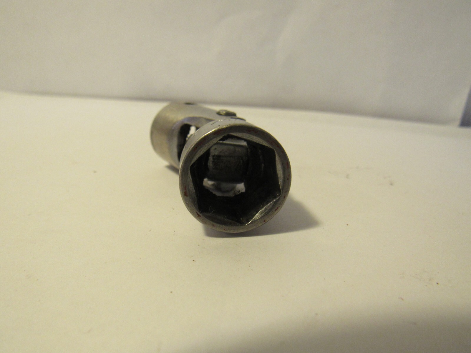 MAC Tools XU186 3/8″ Drive 9/16″ 6 Point Universal Flex Swivel Socket H91KD