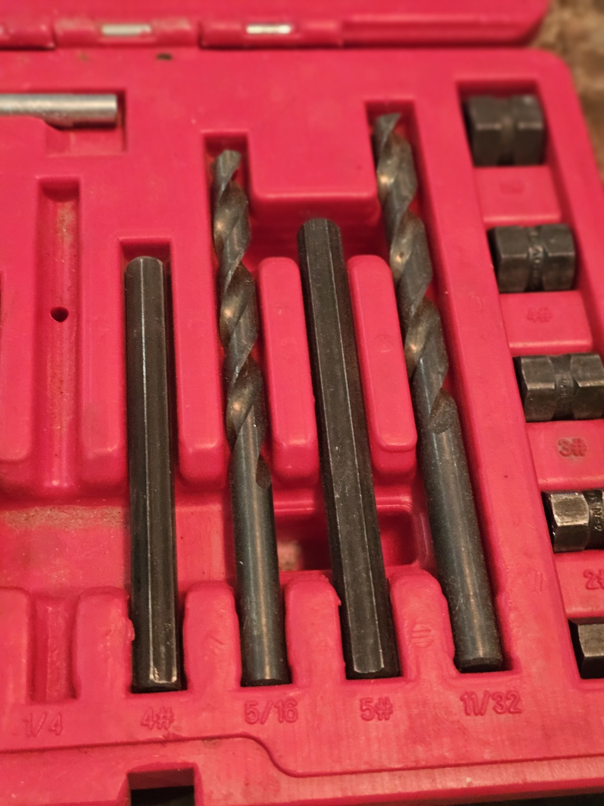Mac Tools 20 Piece Extractor Set SCEX20S **MISSING A FEW SMALL PIECES