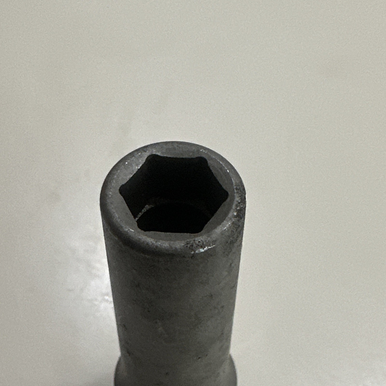 Snap-On SIMFM9A, 3/8″ Drive, 9mm. Impact Socket, 2.1″ Deep, 6 Point.