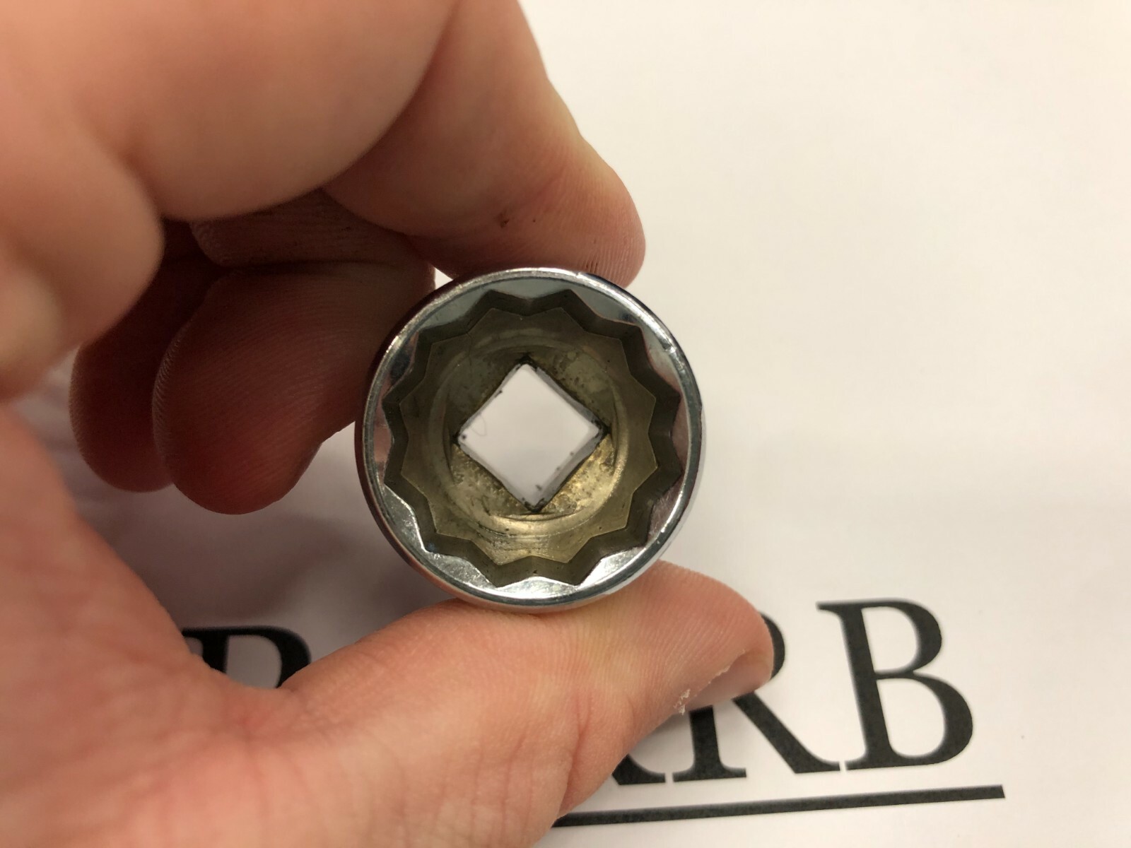 Mac Tools USA 3/8″ Drive 13/16″ SAE 12 Point Shallow Chrome Socket X262