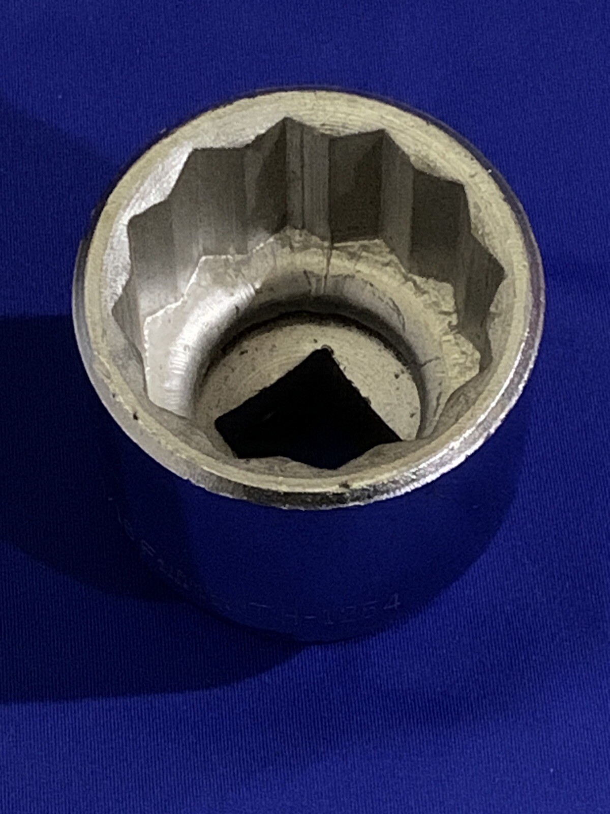 NEW Fairmount H-1254 3/4″ Drive 1-11/16″ 12 Point Socket Chrome MADE IN USA