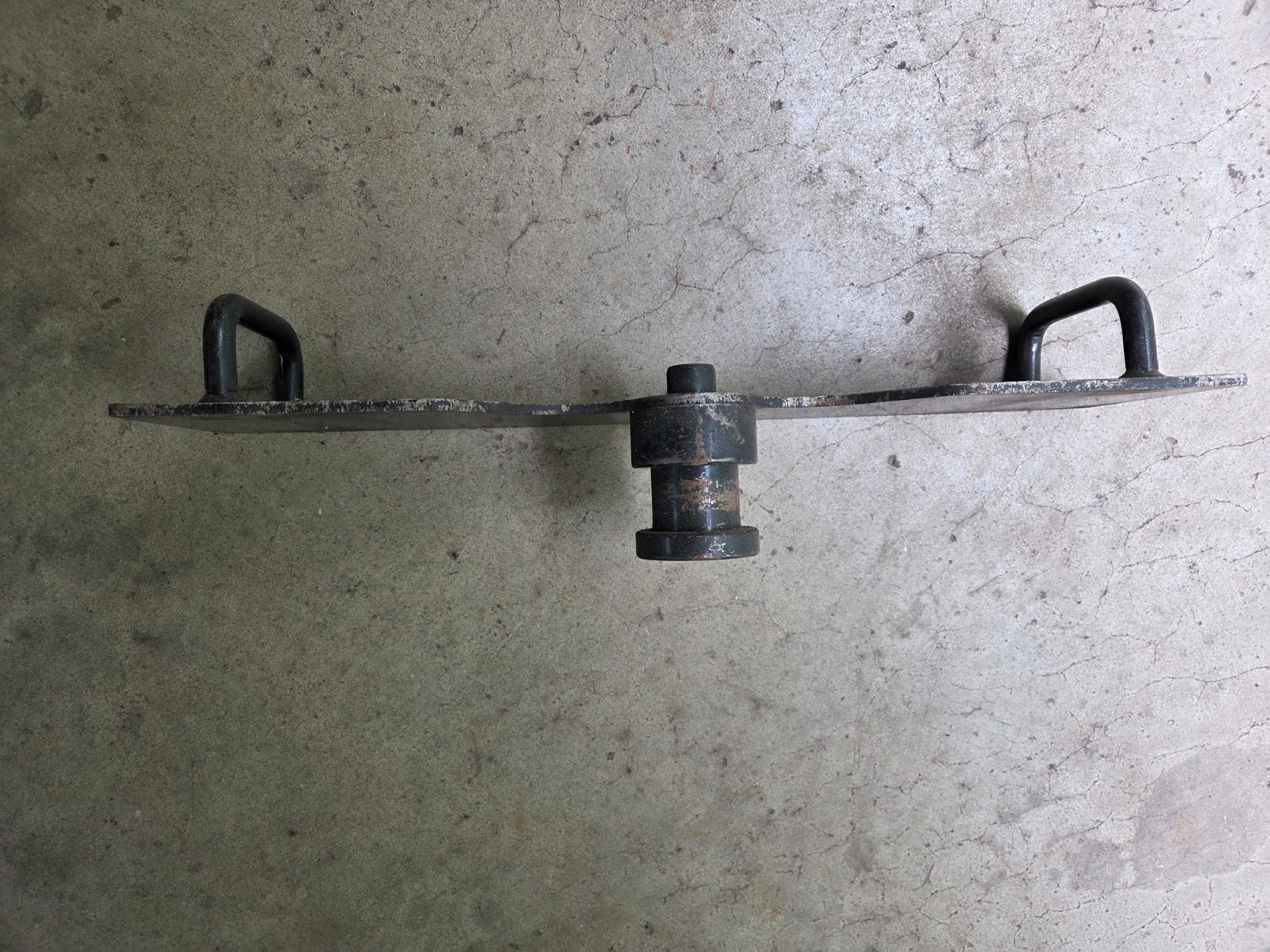 HLD4000171The SAF-HOLLAND / Simplex part number 4000171 (cross-referenced as the