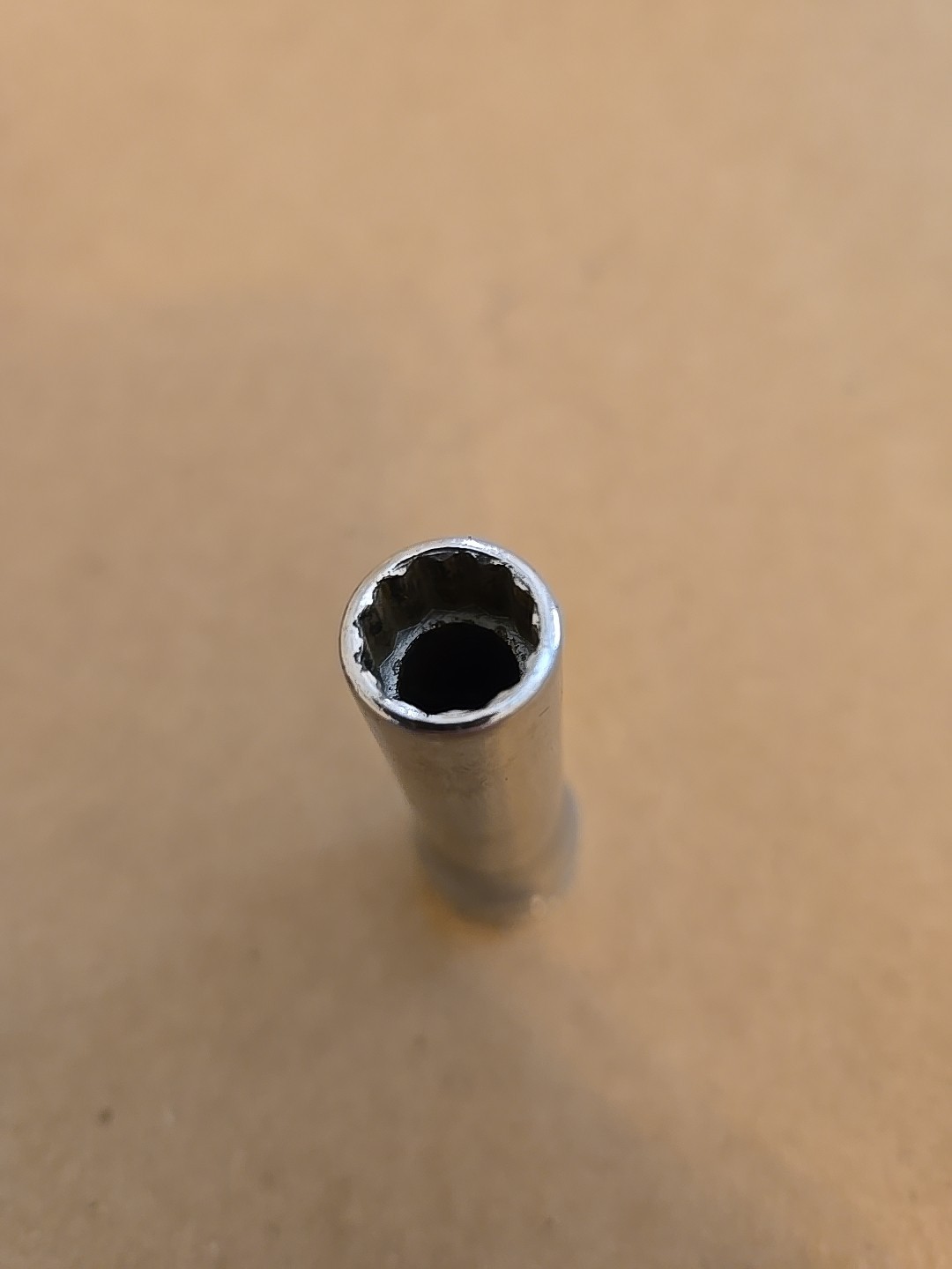 Snap On 3/8″ Drive 3/8″ 12PT SAE Deep Chrome Socket SF-121