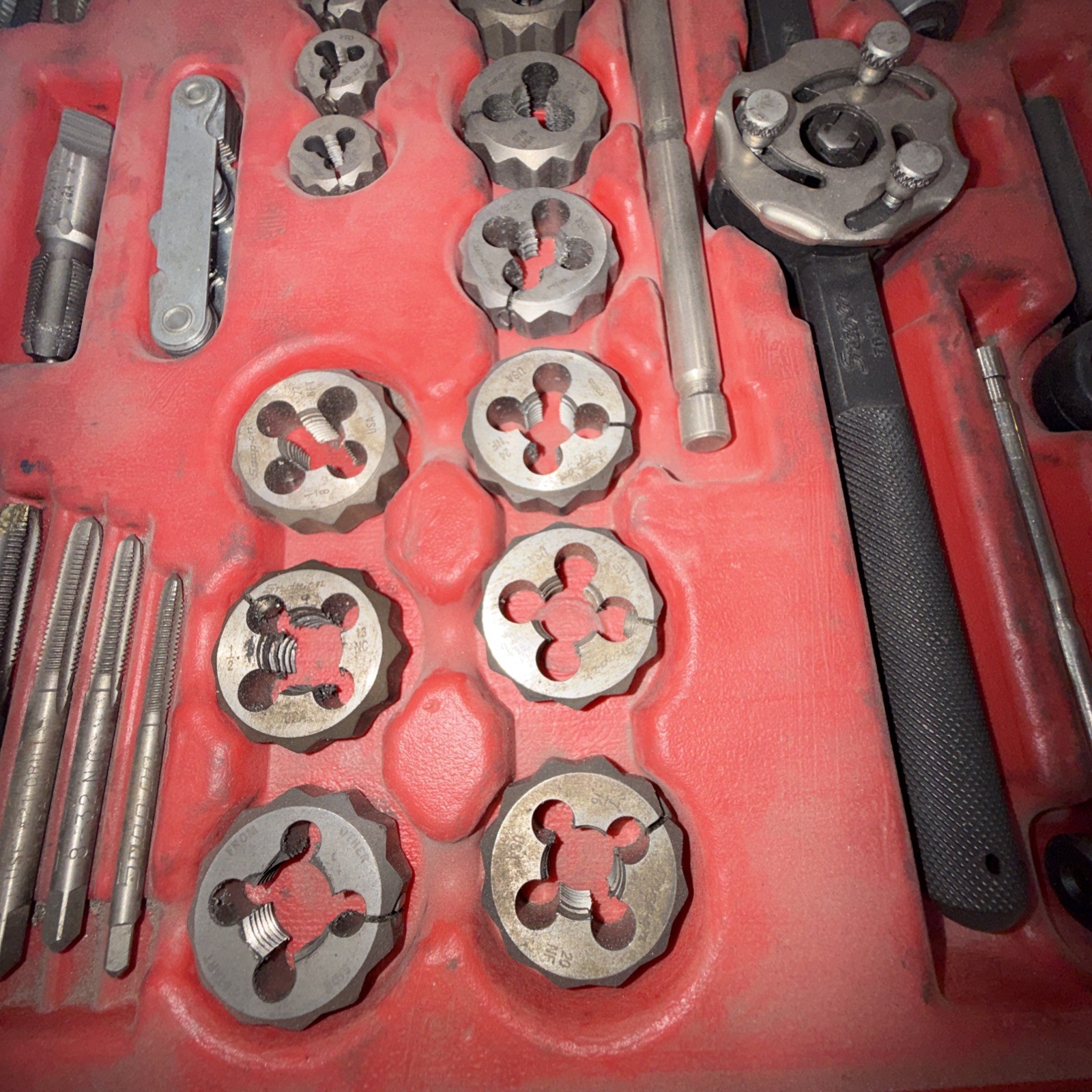 Snap-on TDTDM500 76-piece Tap and Double Hex Die Set ,6mm Replaced With Mac