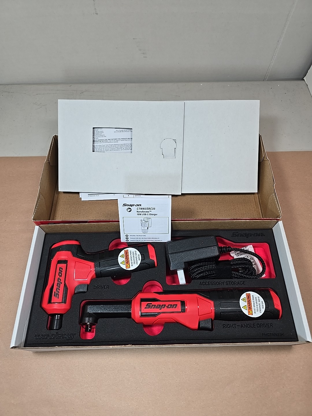 SNAP ON TOOLS NEW CTNN2Q3KF Nano/Axcess Tool Kit RED 1/4″ Drive & Hex Bit 2Pc