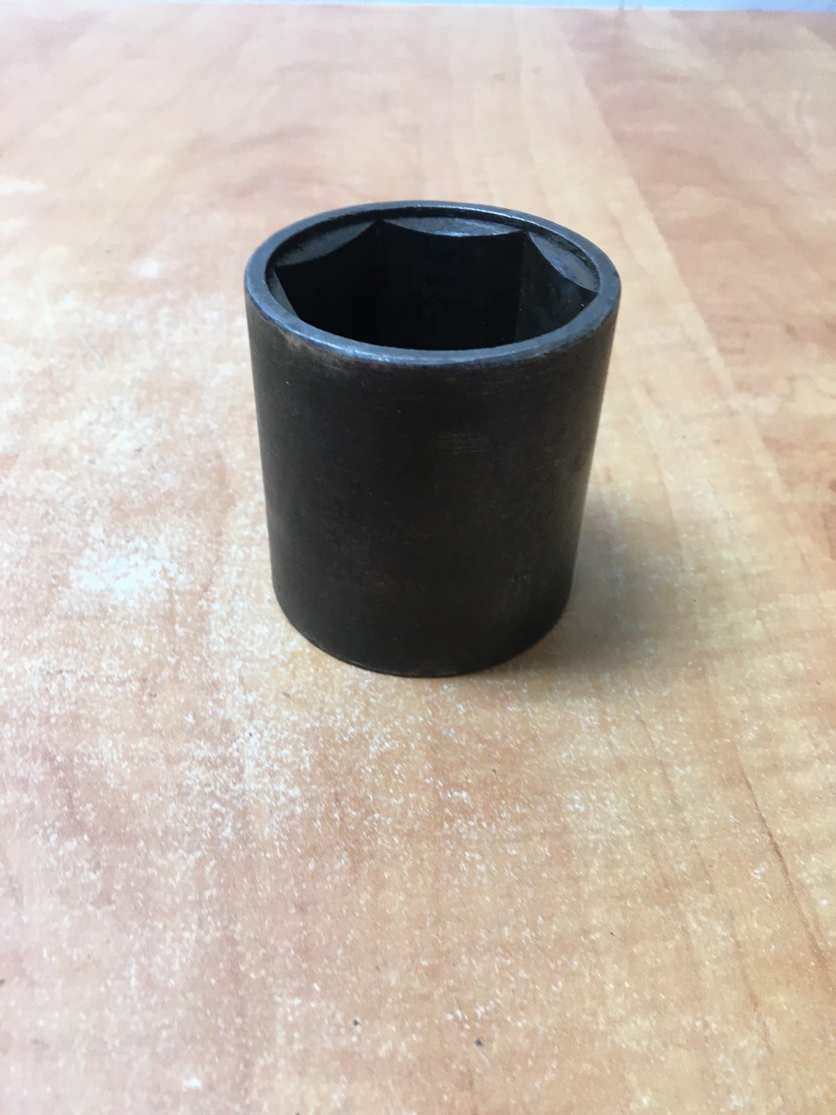 Matco Tools 1/2″ Drive LARGE 46mm Shallow Impact Socket 6 point CP46M6