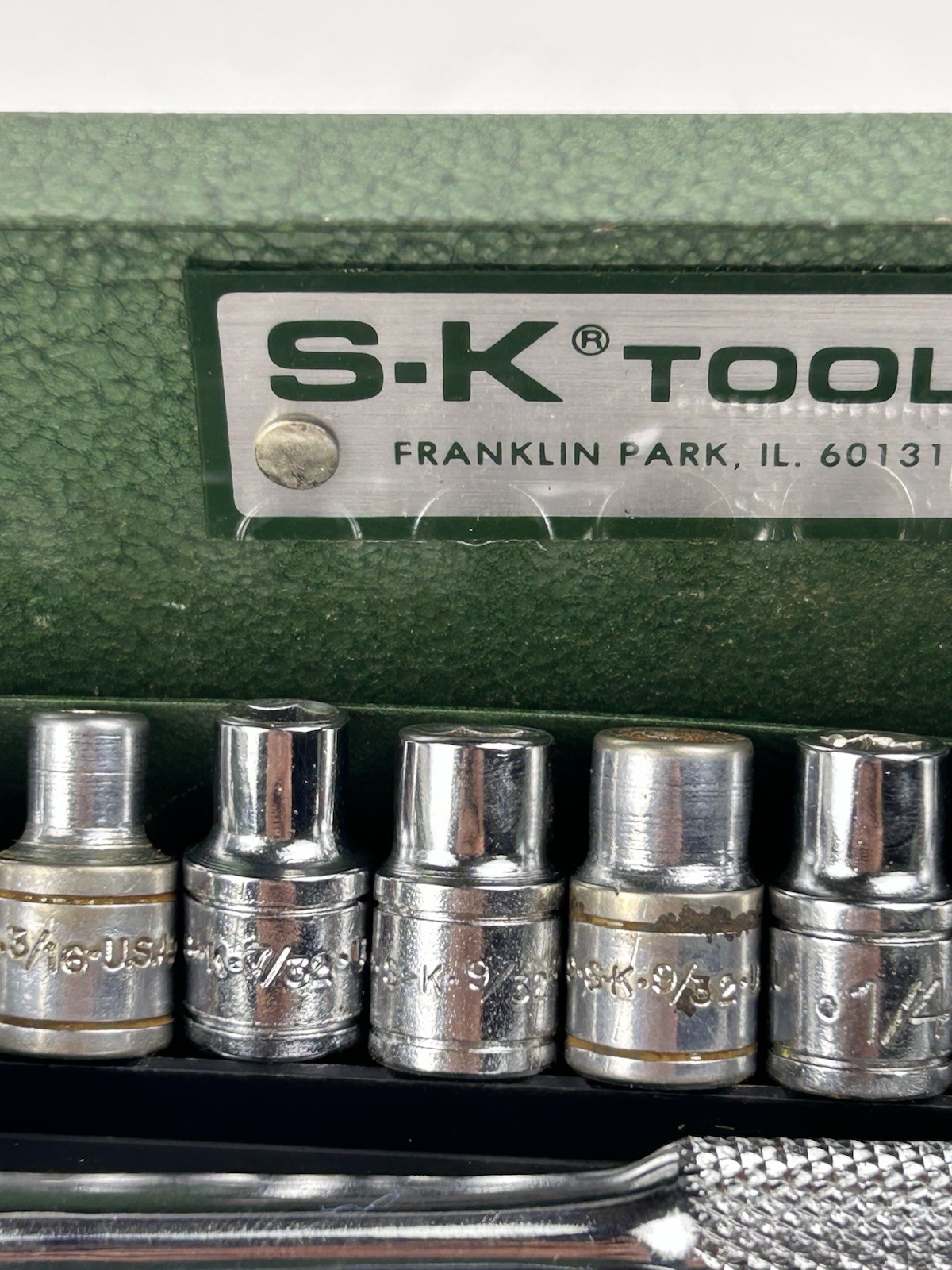 S-K Tools 13 Piece SAE 1/4″ Drive 6 Pt & 8 Pt Socket Set Ratchet USA