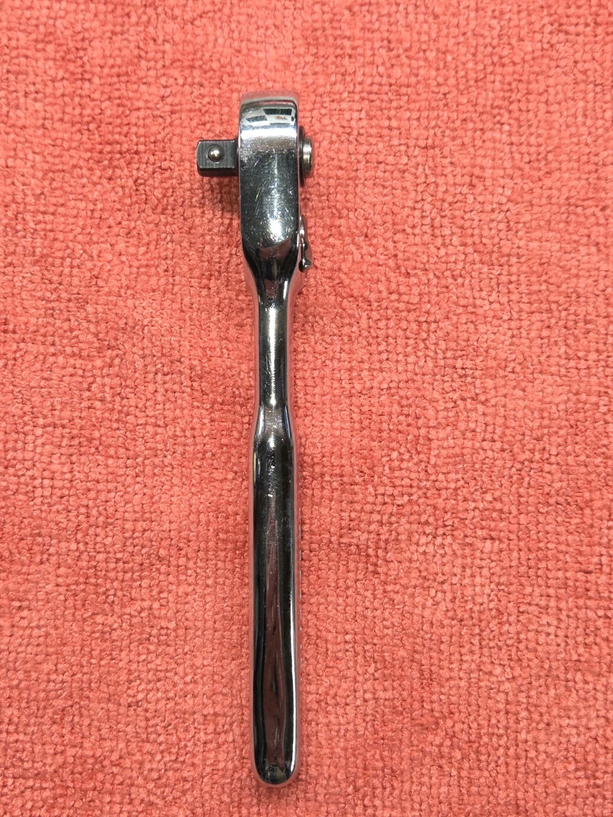 Craftsman CMMT81747 1/4″ Reverse Ratchet Drive