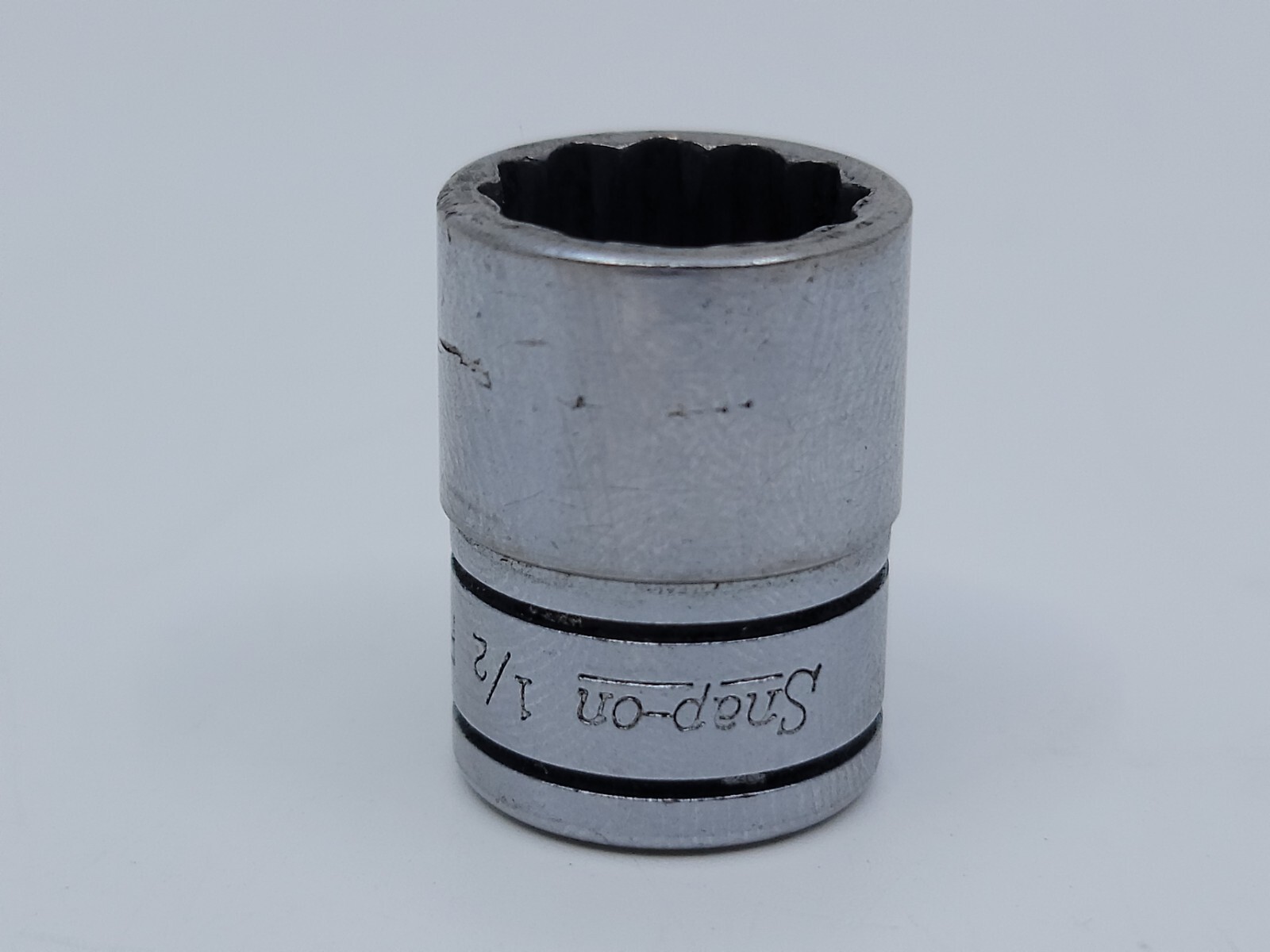 Snap On Tools 3/8″ Drive 1/2″ Shallow 12pt SAE Socket F161 USA