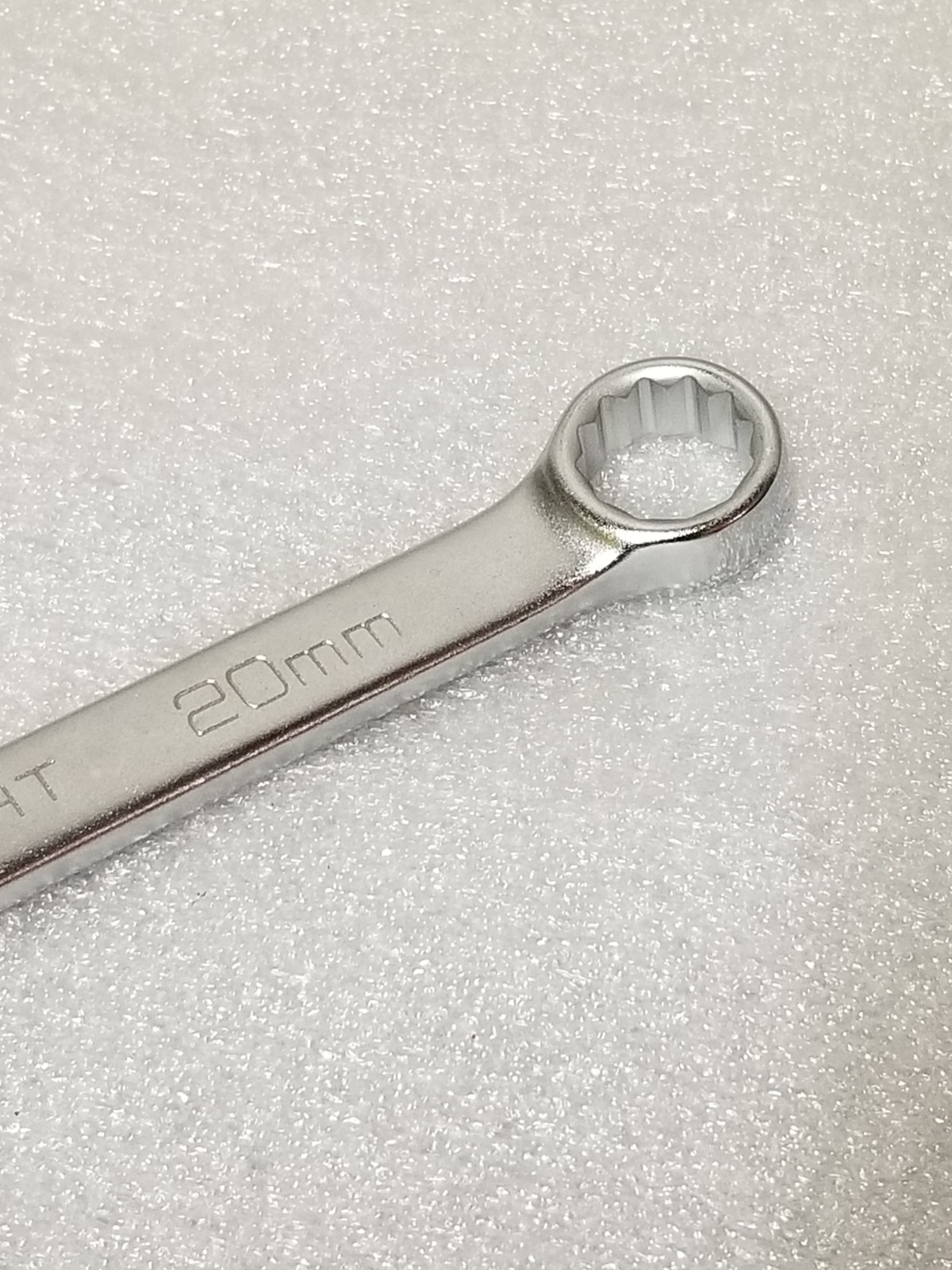 Wright 11-20MM Combination Wrench 20mm 12-Pt 10-1/2″OAL Satin Chrome Made in USA