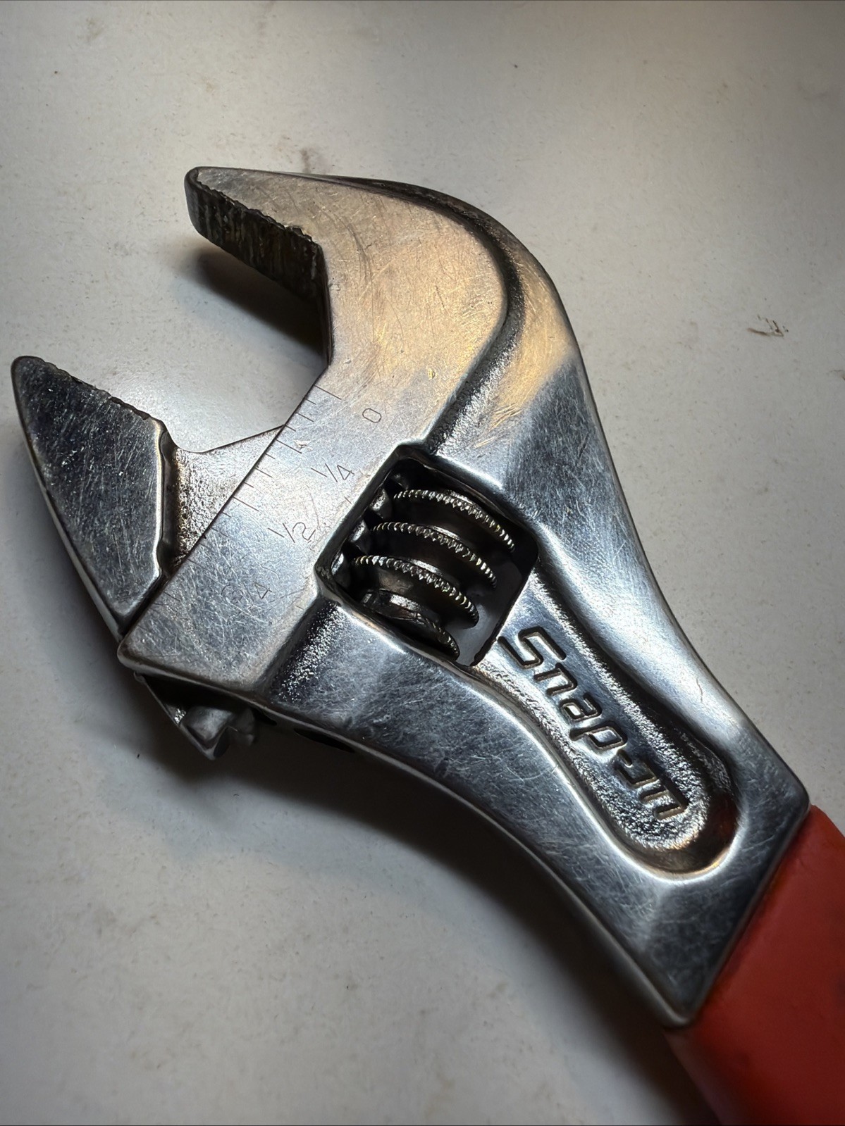 Snap-on Flank Drive Plus Adjustable Wrench 8″ FADH8C Red Cushioned Grip Handle