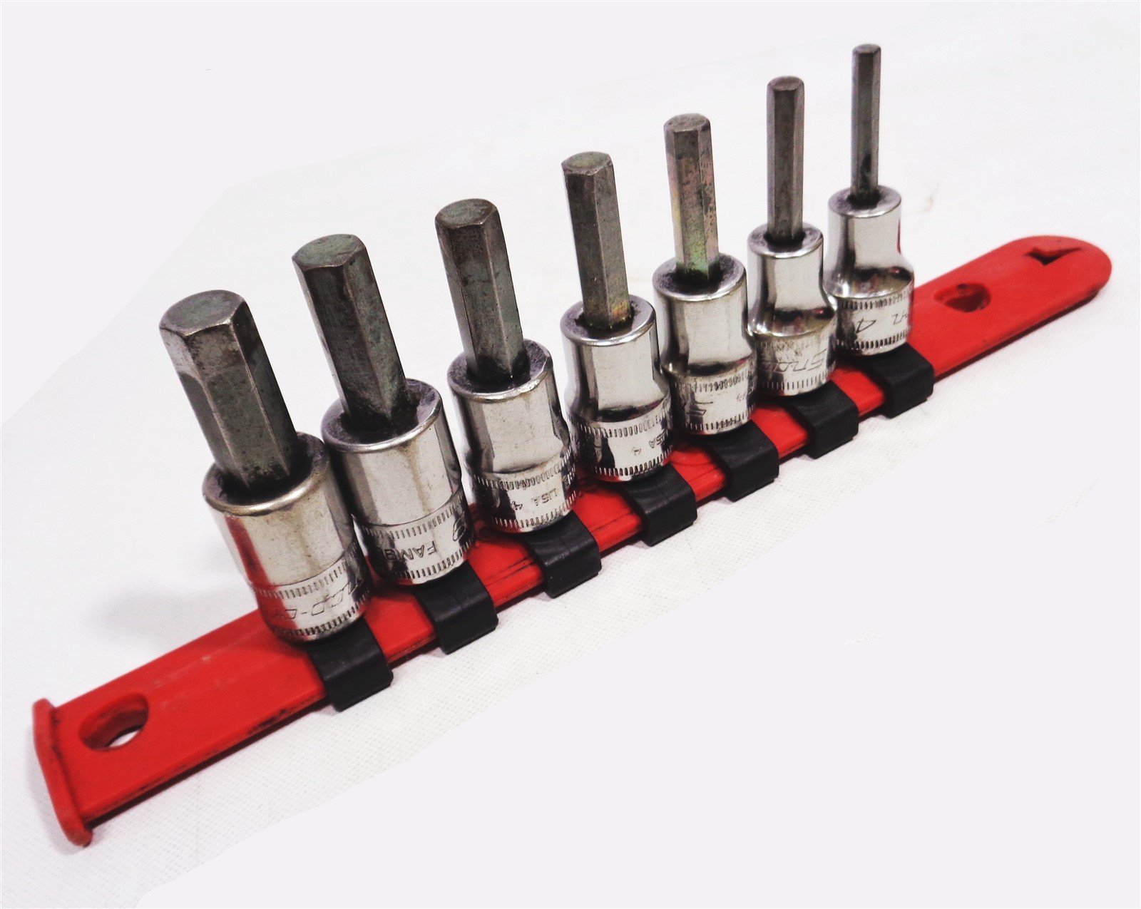 Snap-on 207EFAMY 7pc 3/8″ Drive Metric Hex Bit Socket Set (4-10 mm) & clip tray