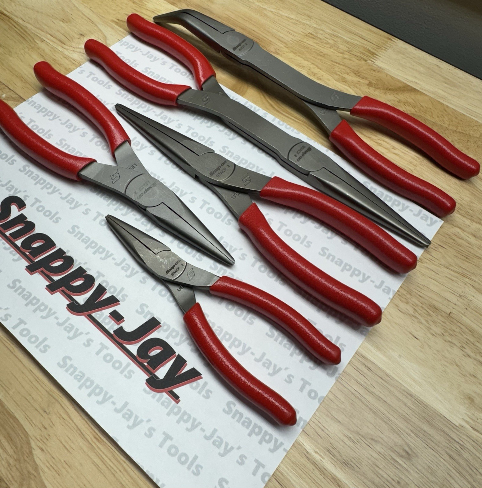 Snap-on Tools USA NEW 5pc RED Talon Grip Needle Nose Plier Set LONGNOSE5R