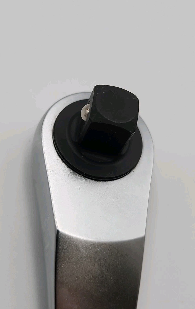 ZEBRA 1/2 Inch Lever Reversible Ratchet, Dust Protected 071201203 XL