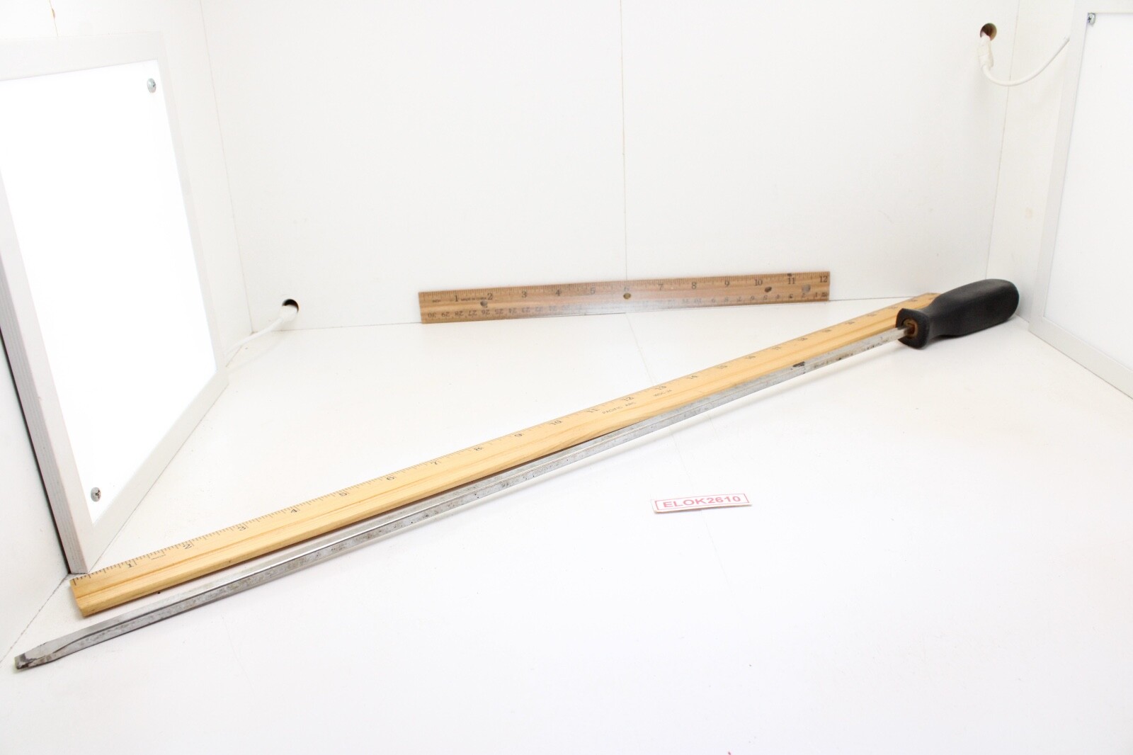 Unbranded 5/16″ x 21″ Long Slotted Hard Black Handle Screwdriver