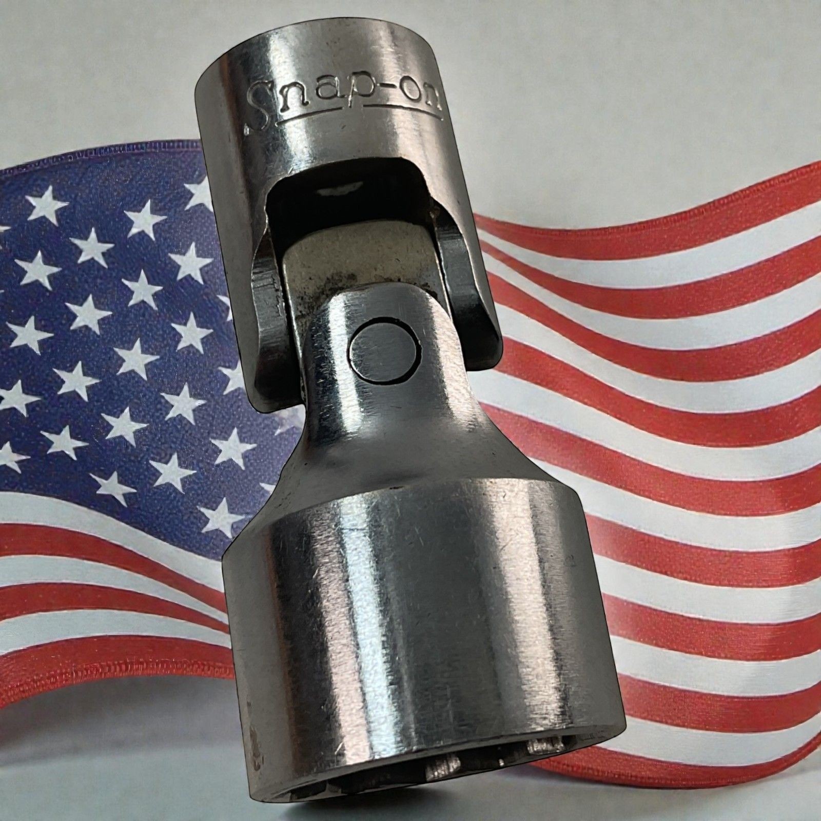 Snap-On Universal Swivel Socket FVU24 3/8″ Drive 3/4″ 12 Point USA As Pictured