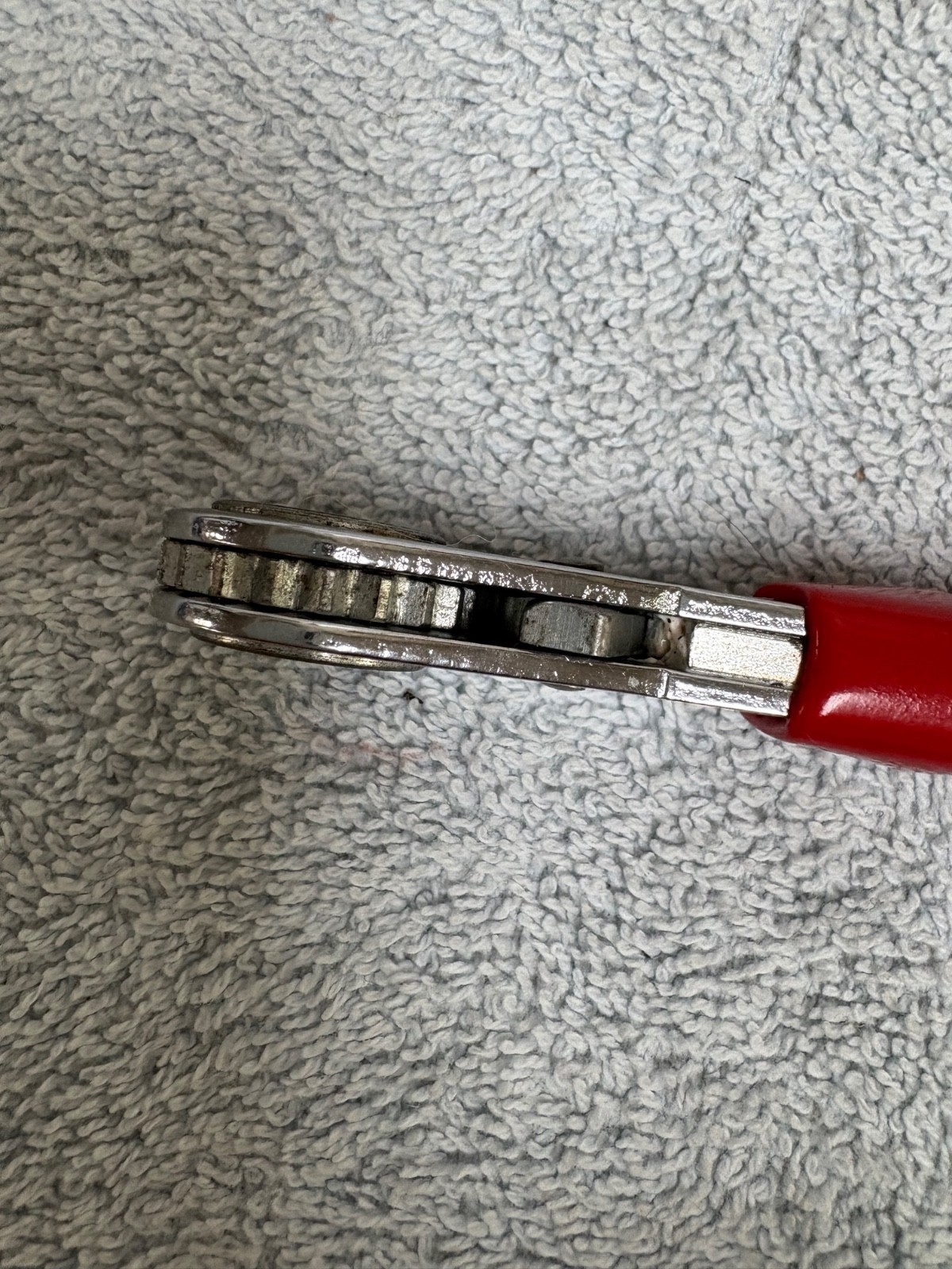 YA249- 5/16″ Battery Side Terminal G.M. Battery Ratchet Wrench