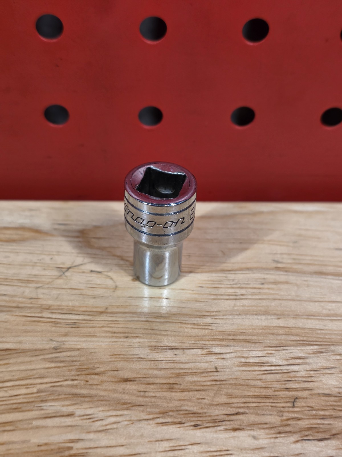 Snap-on Tools FLE100A E10 3/8″ Drive Inverted TORX Chrome Socket External E Torx