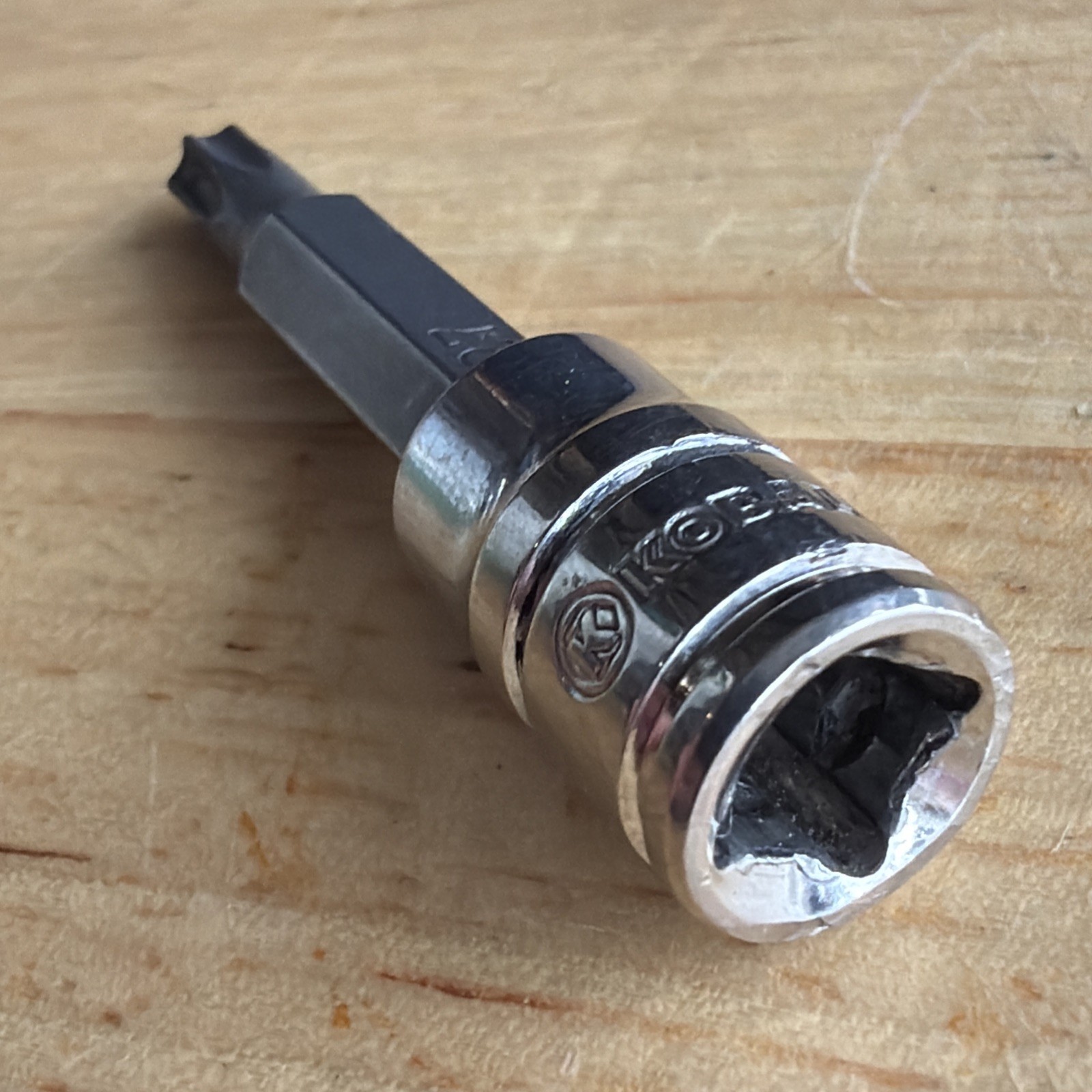 Kobalt Tools T27 Torx Bit Driver Socket 1/4″ Drive 338204