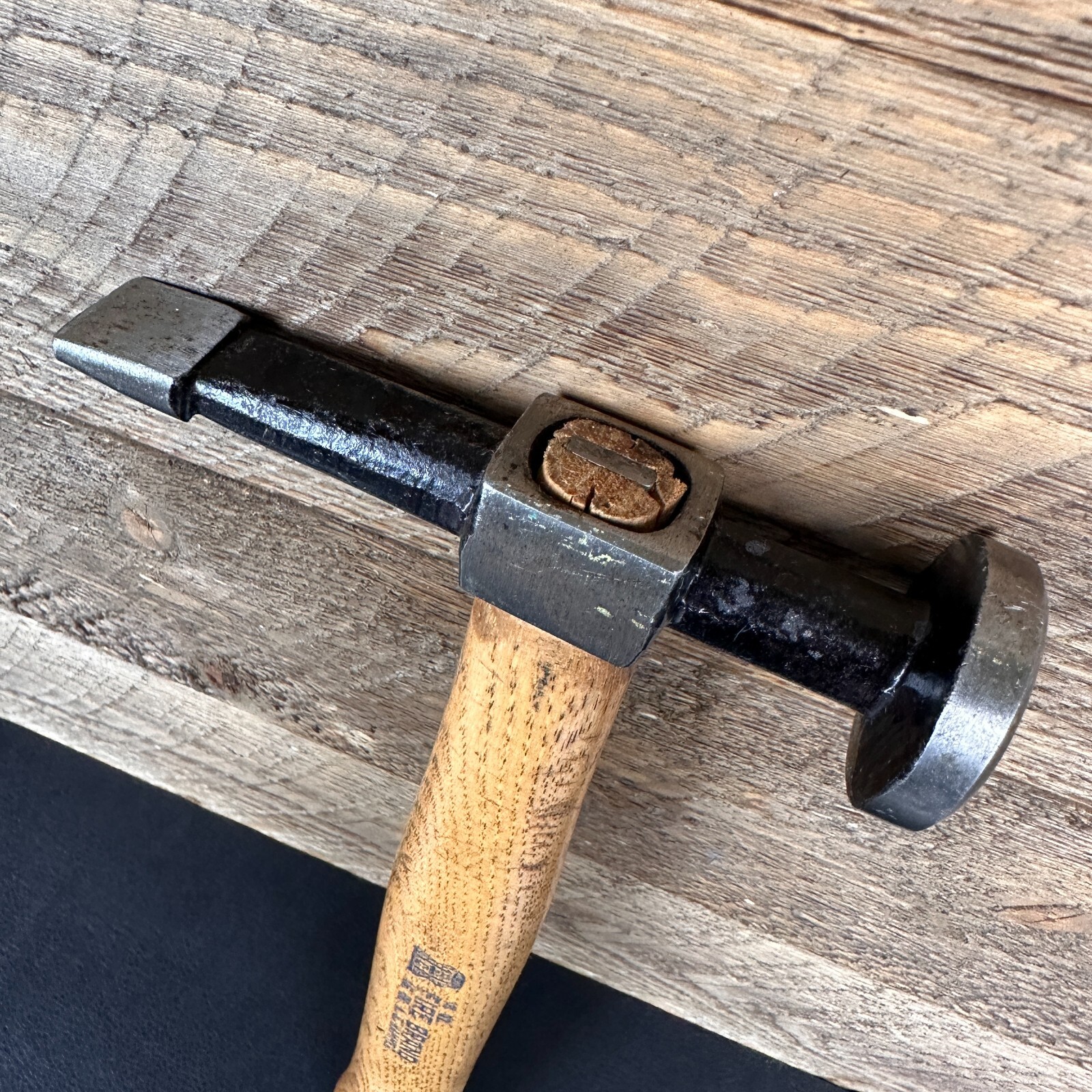 Vintage Auto Body Cross Peen Finishing Hammer 16 oz. Fire Brand